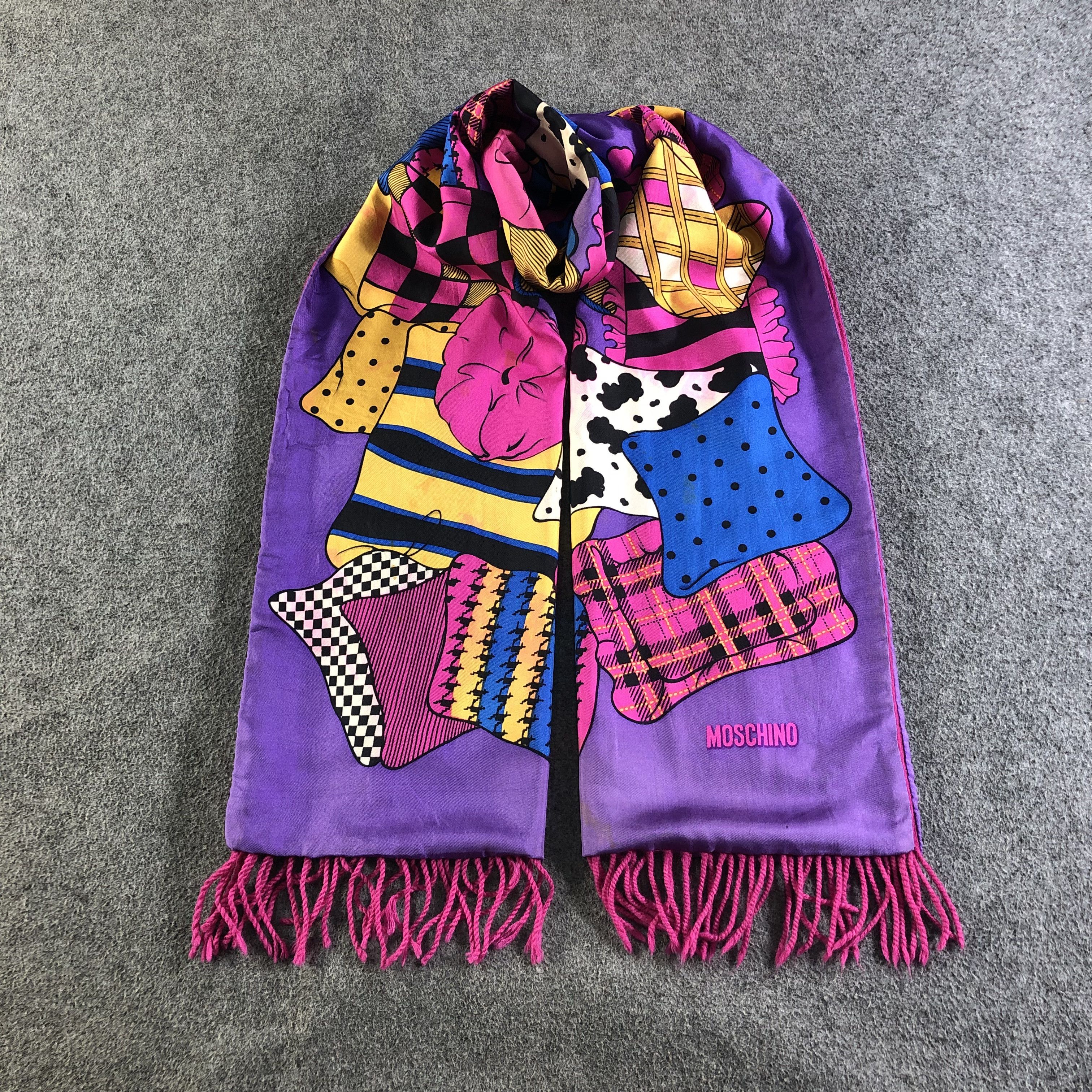 Moschino Moschino Silk/Wool Scarf Muffler Neckwear V2543 Size ONE SIZE - 1 Thumbnail