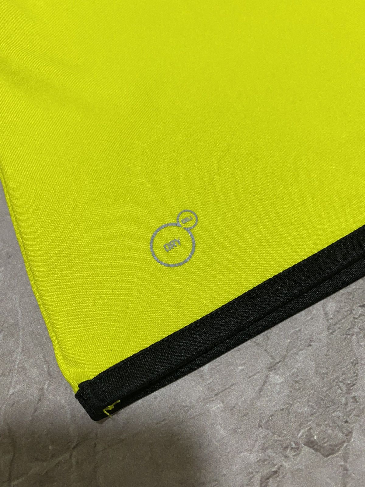 Puma Puma BVB Borussia Dortmund 11/12 Marco Reus 11 Soccer Jersey Size US S / EU 44-46 / 1 - 22 Thumbnail