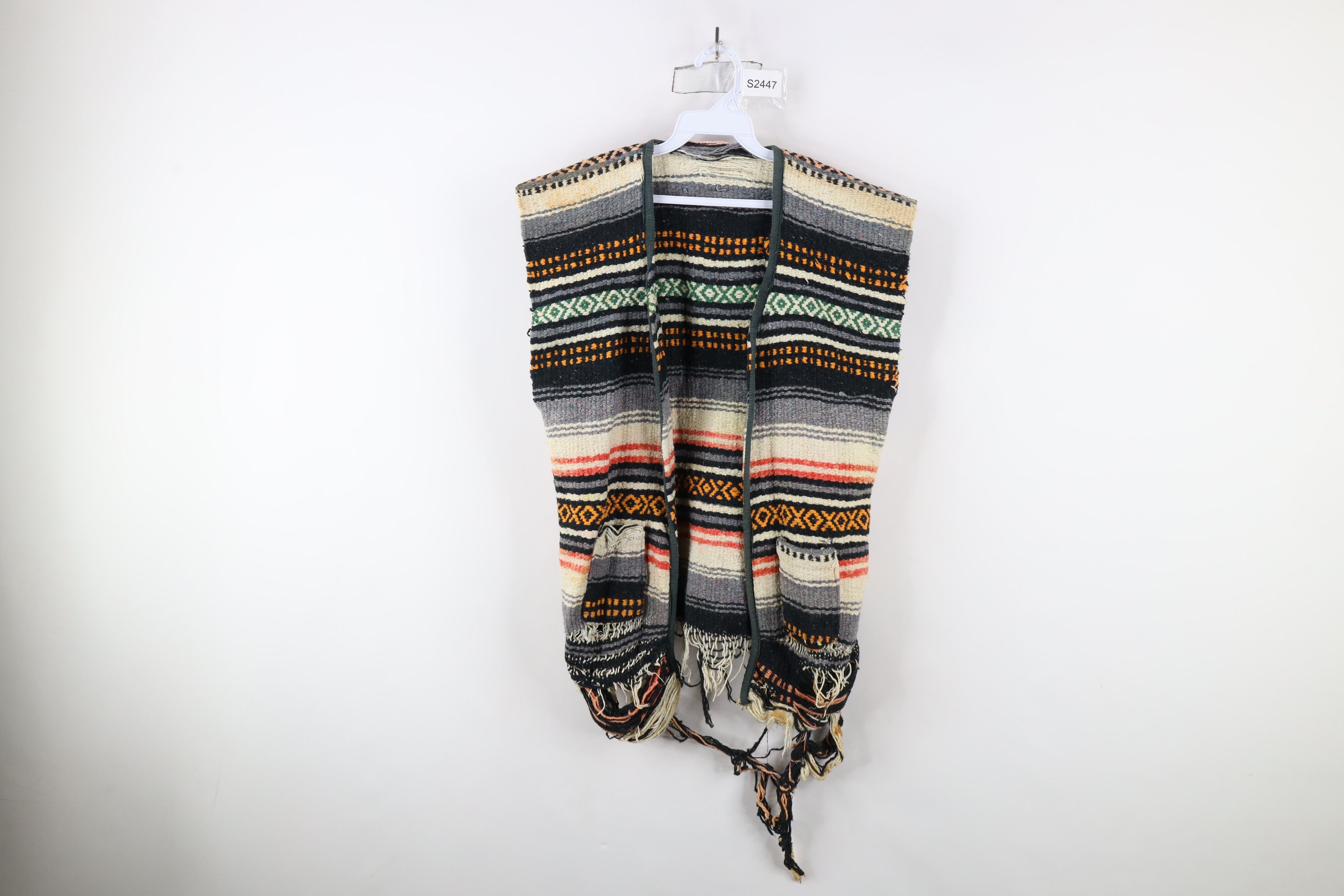 Vintage Vintage 70s Boho Chic Wool Blanket Fringed Open Front Vest Size ONE SIZE - 1 Thumbnail