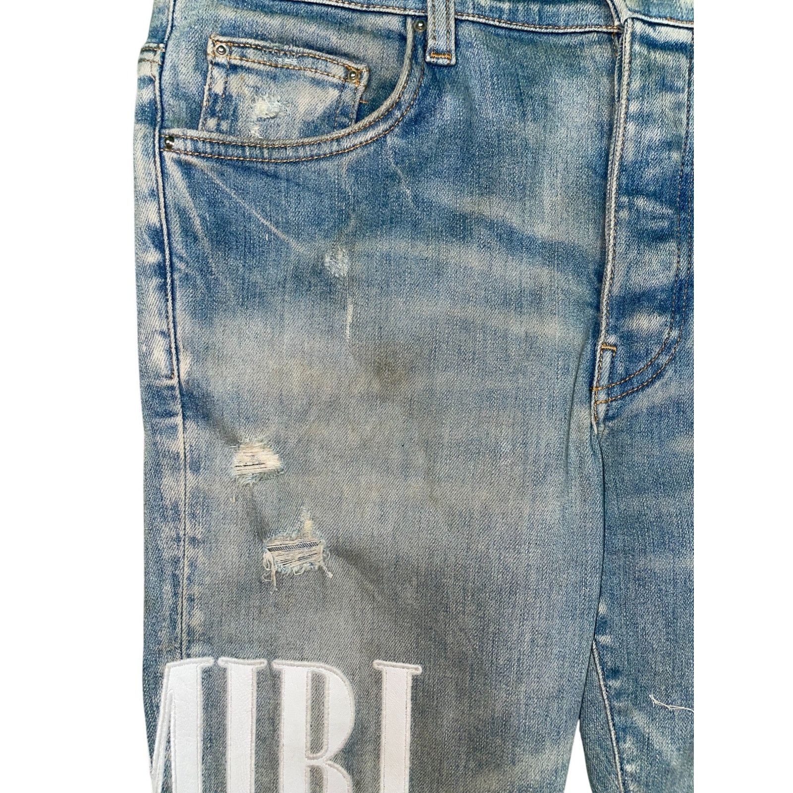 Amiri Amiri White Side Logo Light Wash Blue Jeans Size US 32 / EU 48 - 5 Thumbnail
