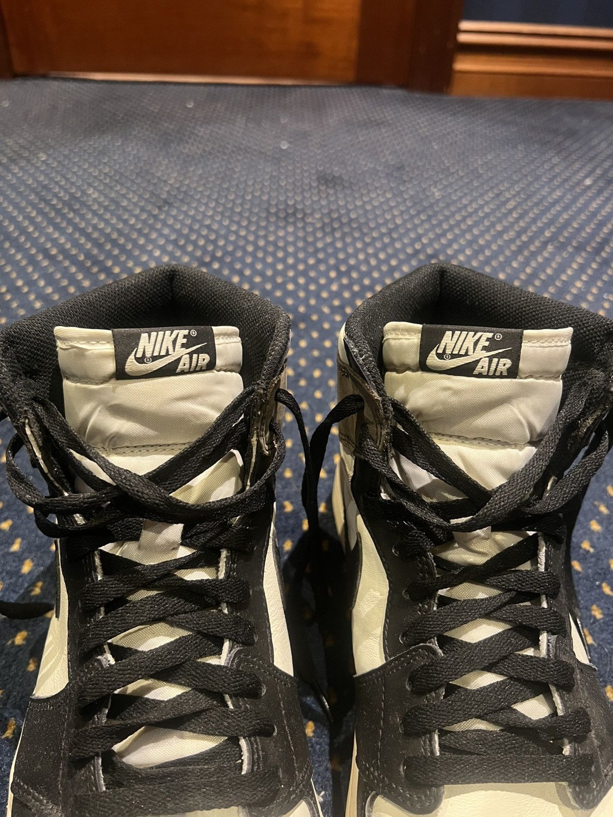 Nike Nike Air Jordan 1 Mocha US12 Size US 12 / EU 45 - 12 Thumbnail
