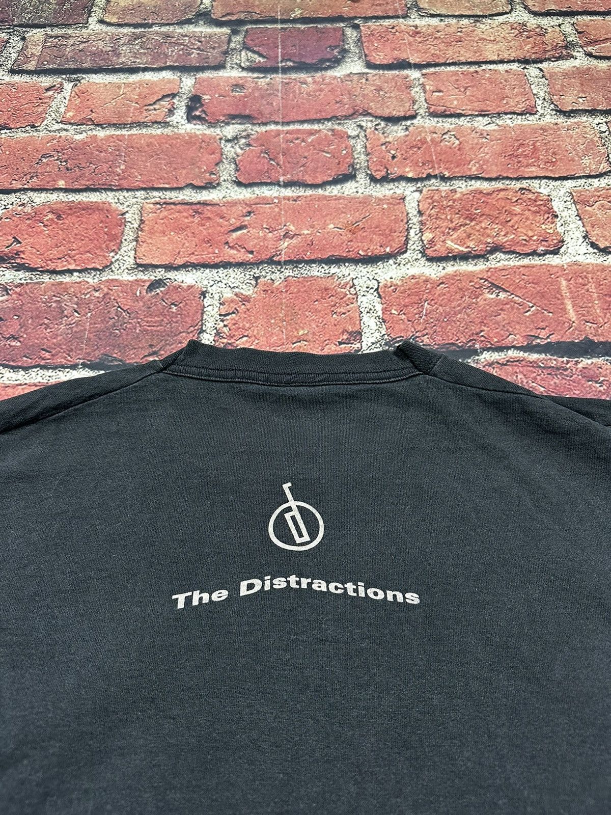 Band Tees Vintage The Distractions 90s UK Band Tee New Wave Punk Rock Size US XL / EU 56 / 4 - 5 Thumbnail