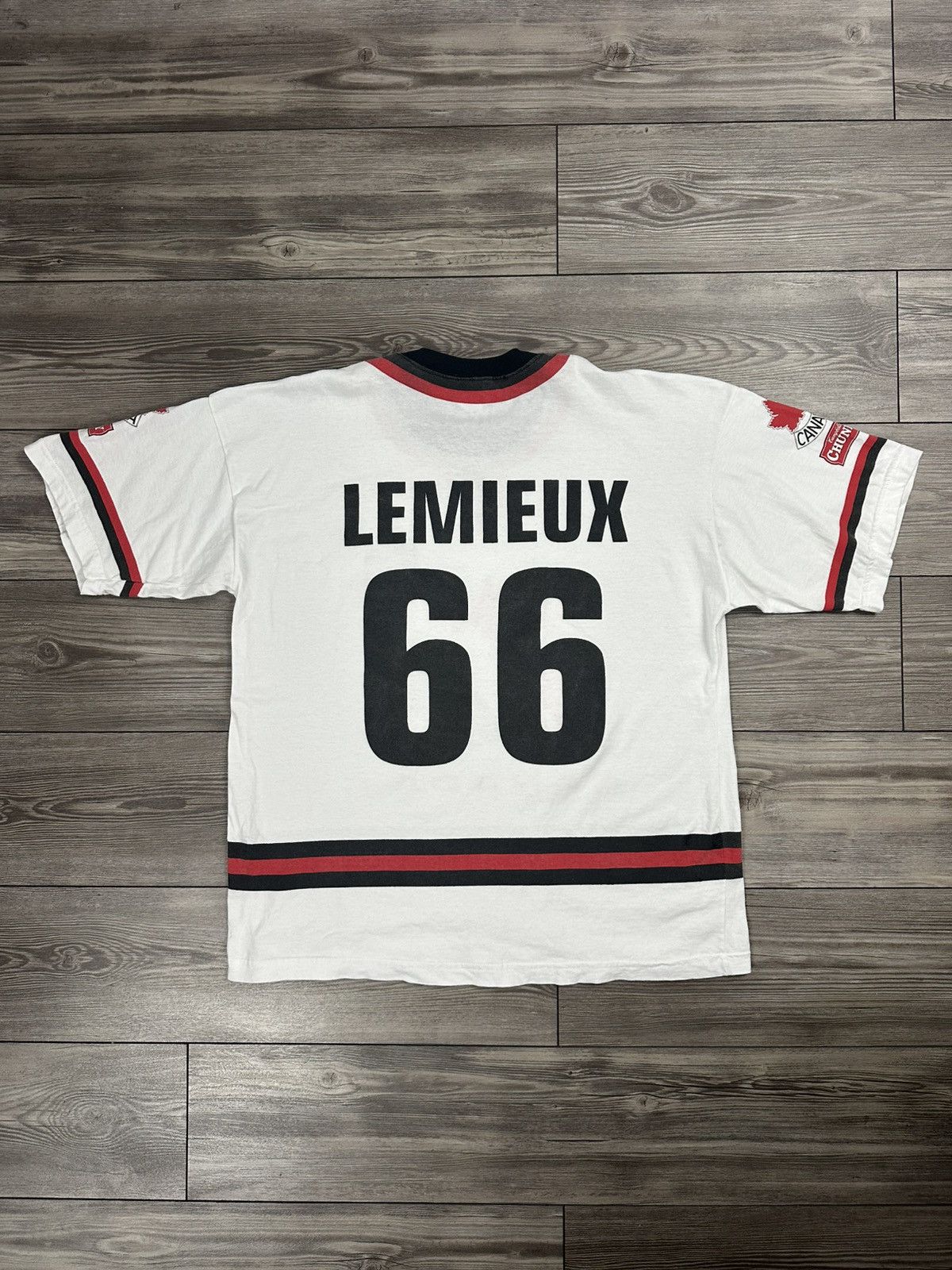 Vintage Vintage 90’s Team Canada Mario Lemieux Jersey T Shirt Size US XL / EU 56 / 4 - 2 Thumbnail
