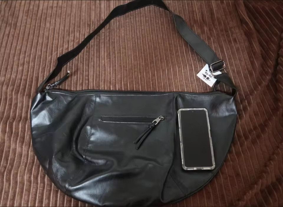 Japanese Brand Crossbody Bag Casual Versatile Fashionable Large Capacity Size ONE SIZE - 10 Thumbnail