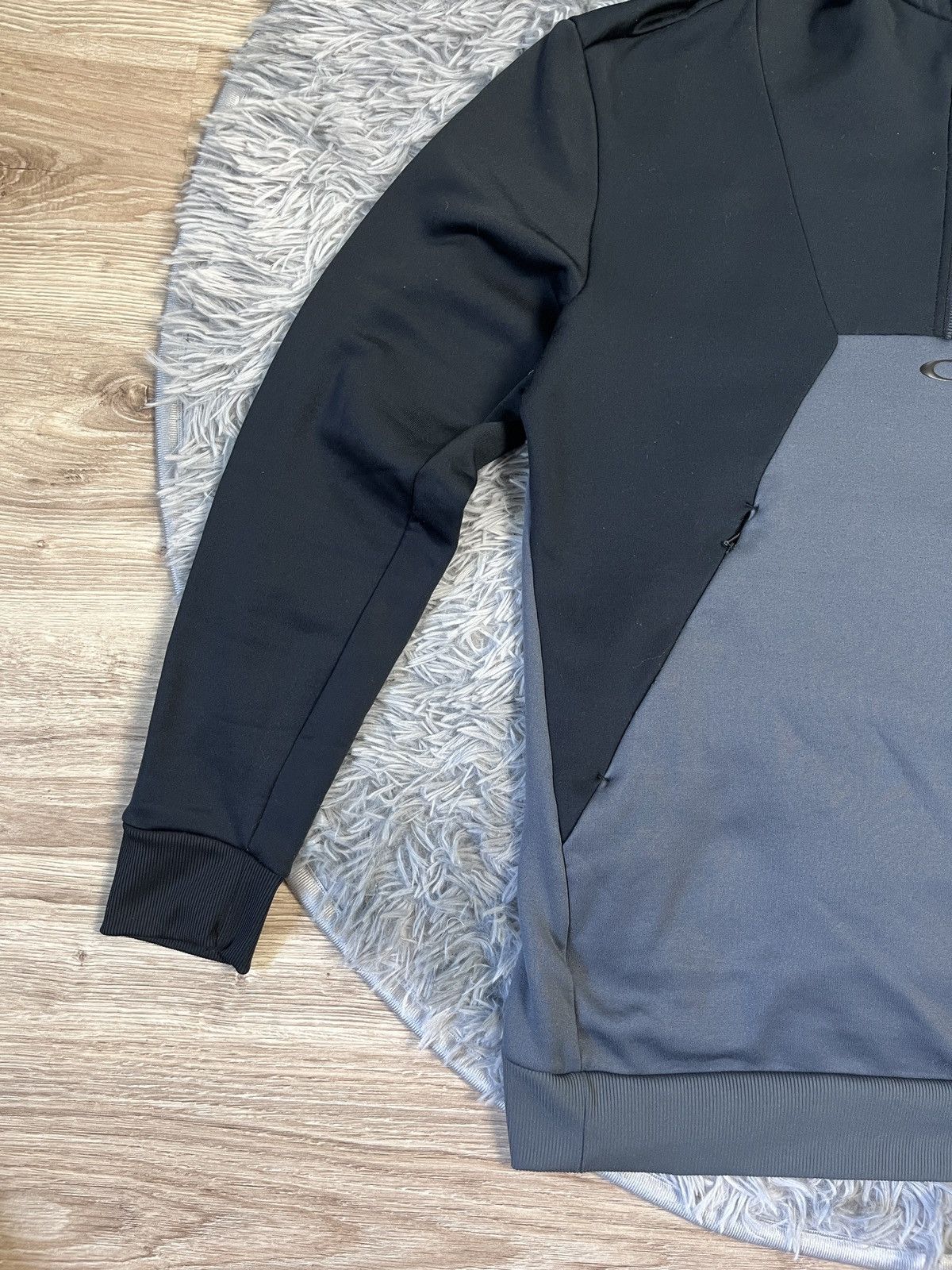 Oakley Oakley Performance Fit Center Logo Tech Fleece Hoodie Size US S / EU 44-46 / 1 - 4 Thumbnail