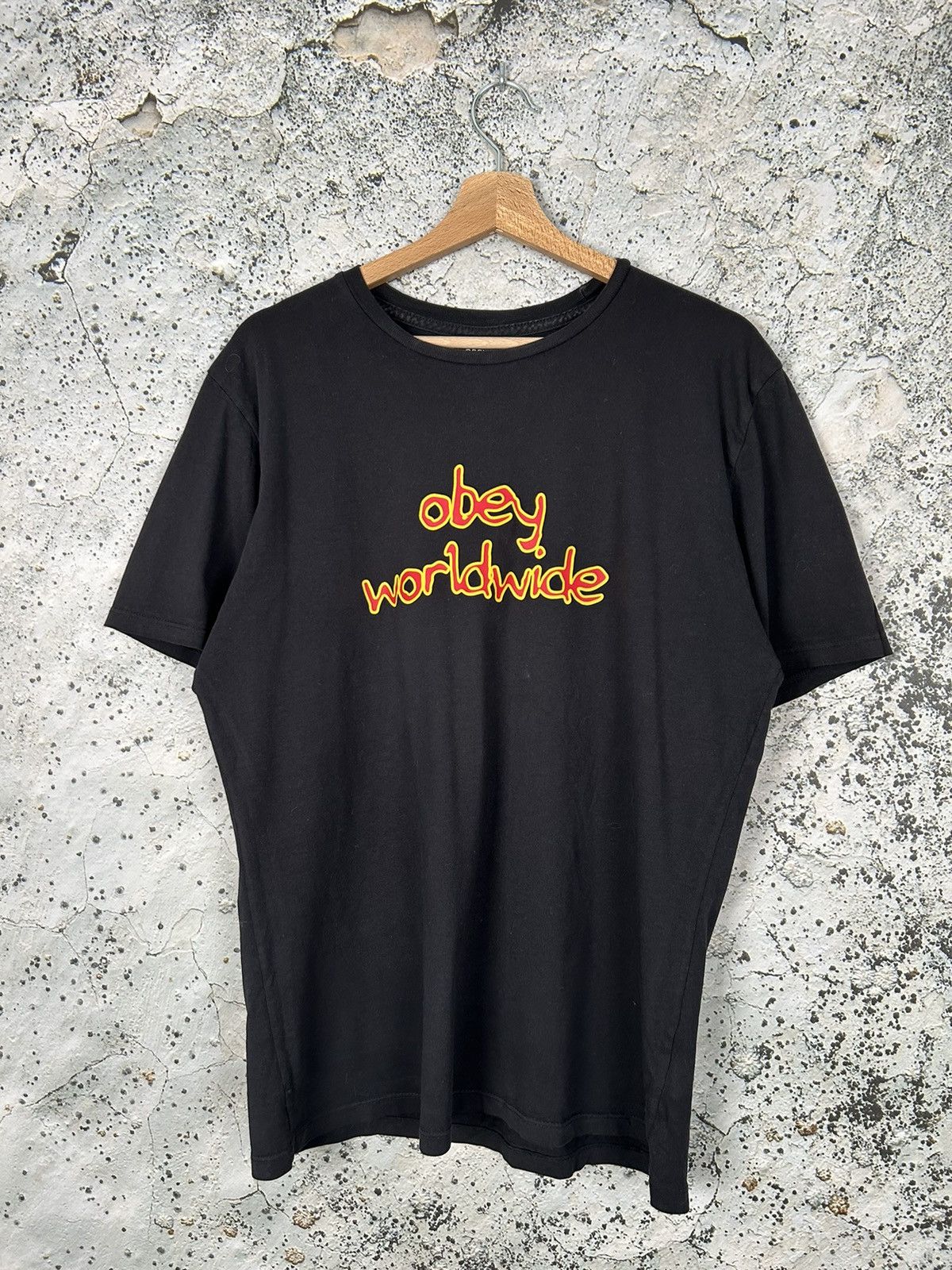Obey Obey Worldwide Graphic Tee Streetwear Rap Hype Skate Size US M / EU 48-50 / 2 - 1 Thumbnail