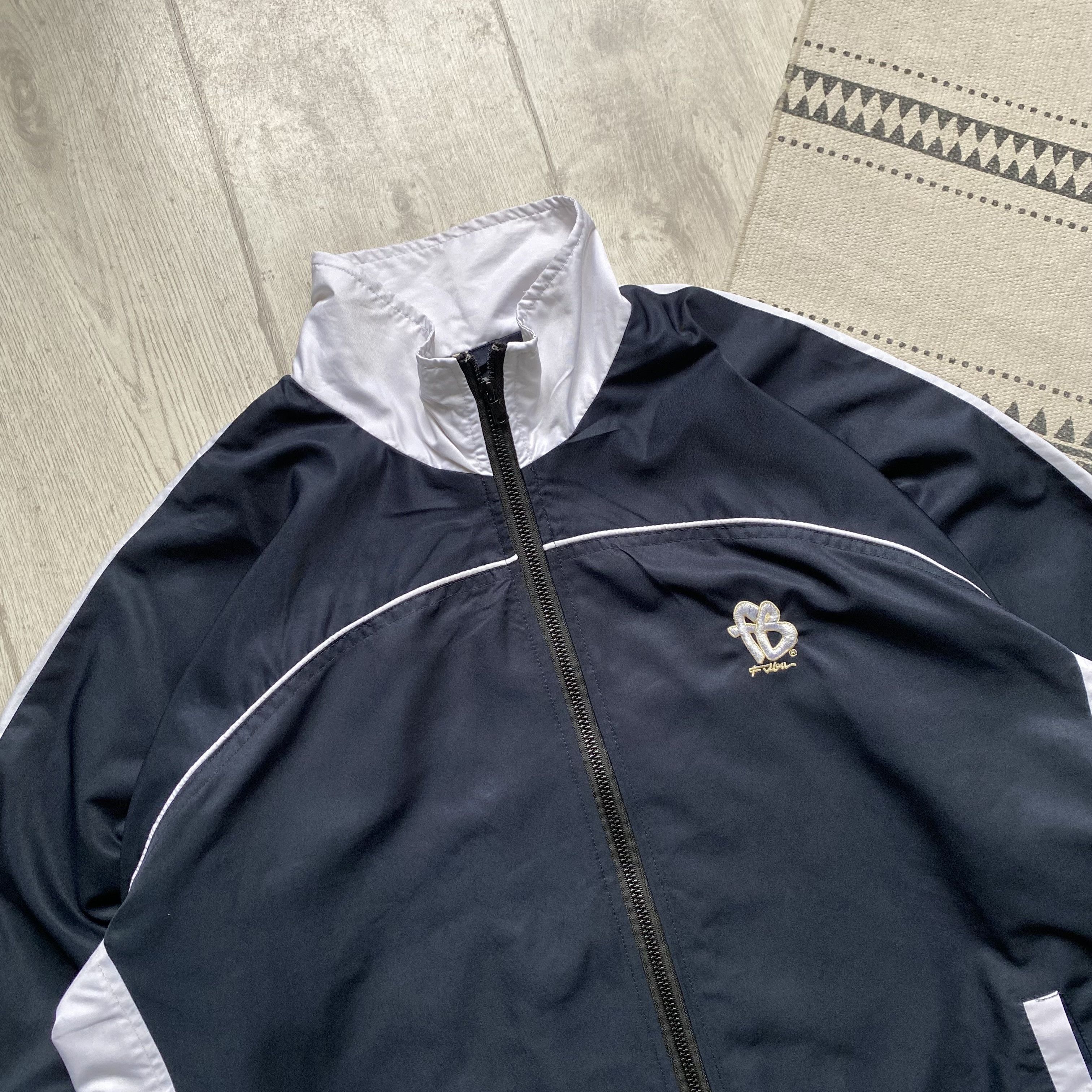 Fubu Vintage 90s Fubu Nylon track jacket Windbreaker Size US L / EU 52-54 / 3 - 2 Thumbnail
