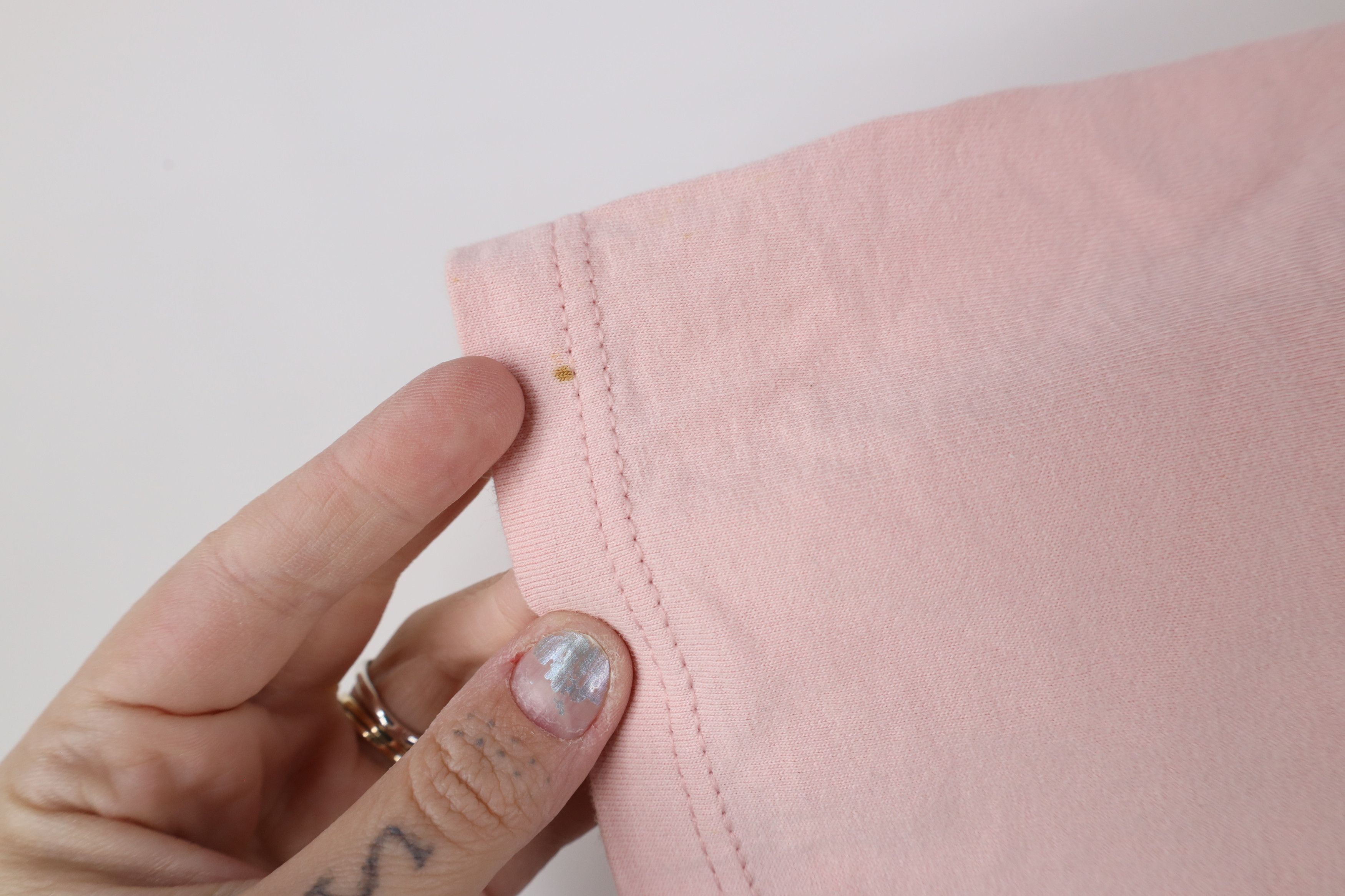 Russell Athletic × Vintage Vintage 90s Russell Athletic Blank Cotton T-Shirt Pink USA Size US M / EU 48-50 / 2 - 8 Thumbnail