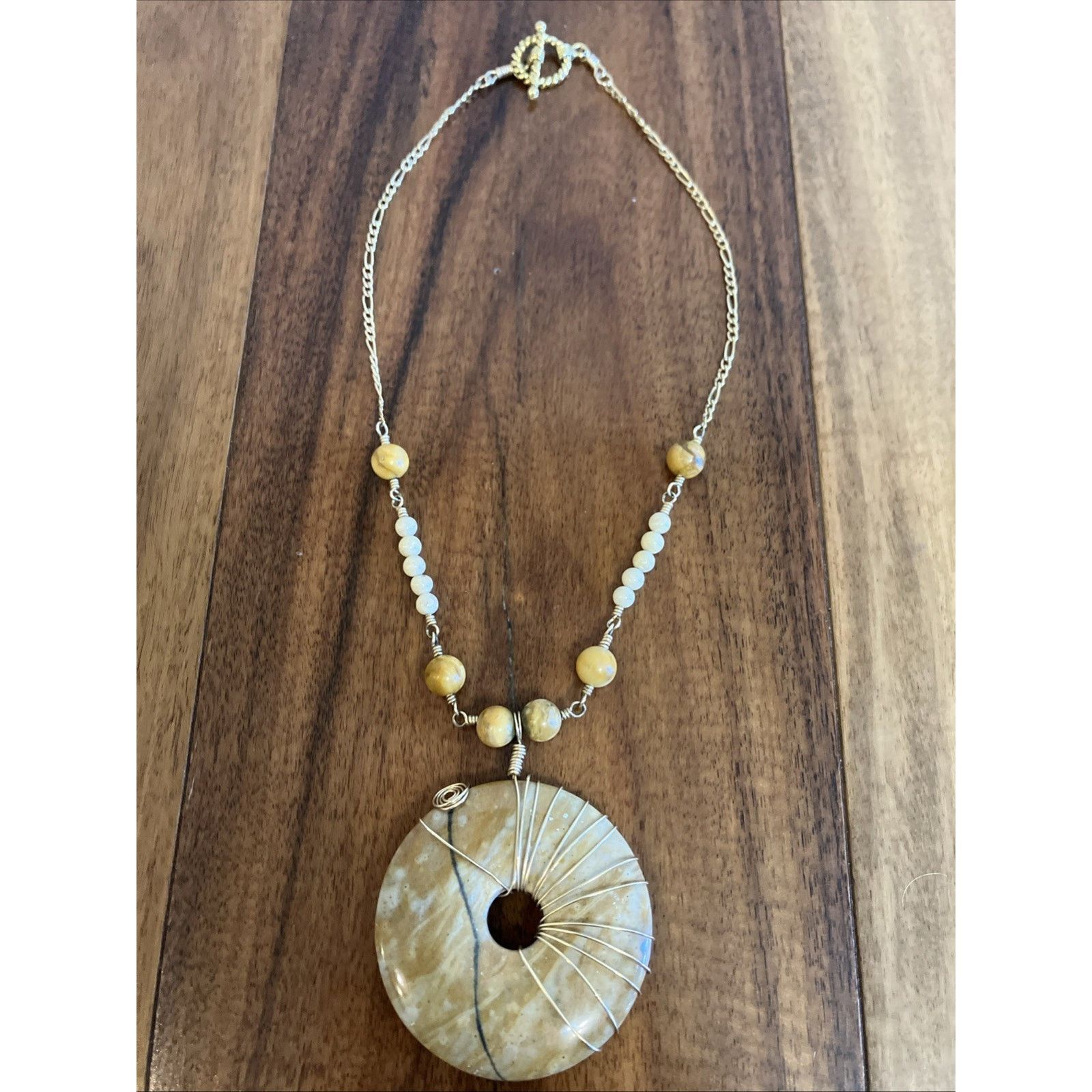 Other Vtg Gold Tone Statement Necklace Stone Beaded Modernist Y2k Size ONE SIZE - 2 Thumbnail