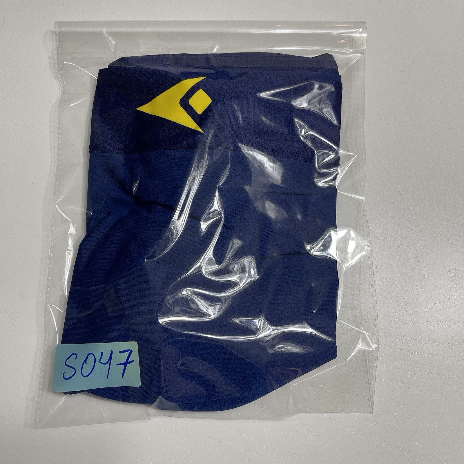 Macron Macron Hellas Verona Blue Football Shorts S047 Size US 32 / EU 48 - 12 Thumbnail