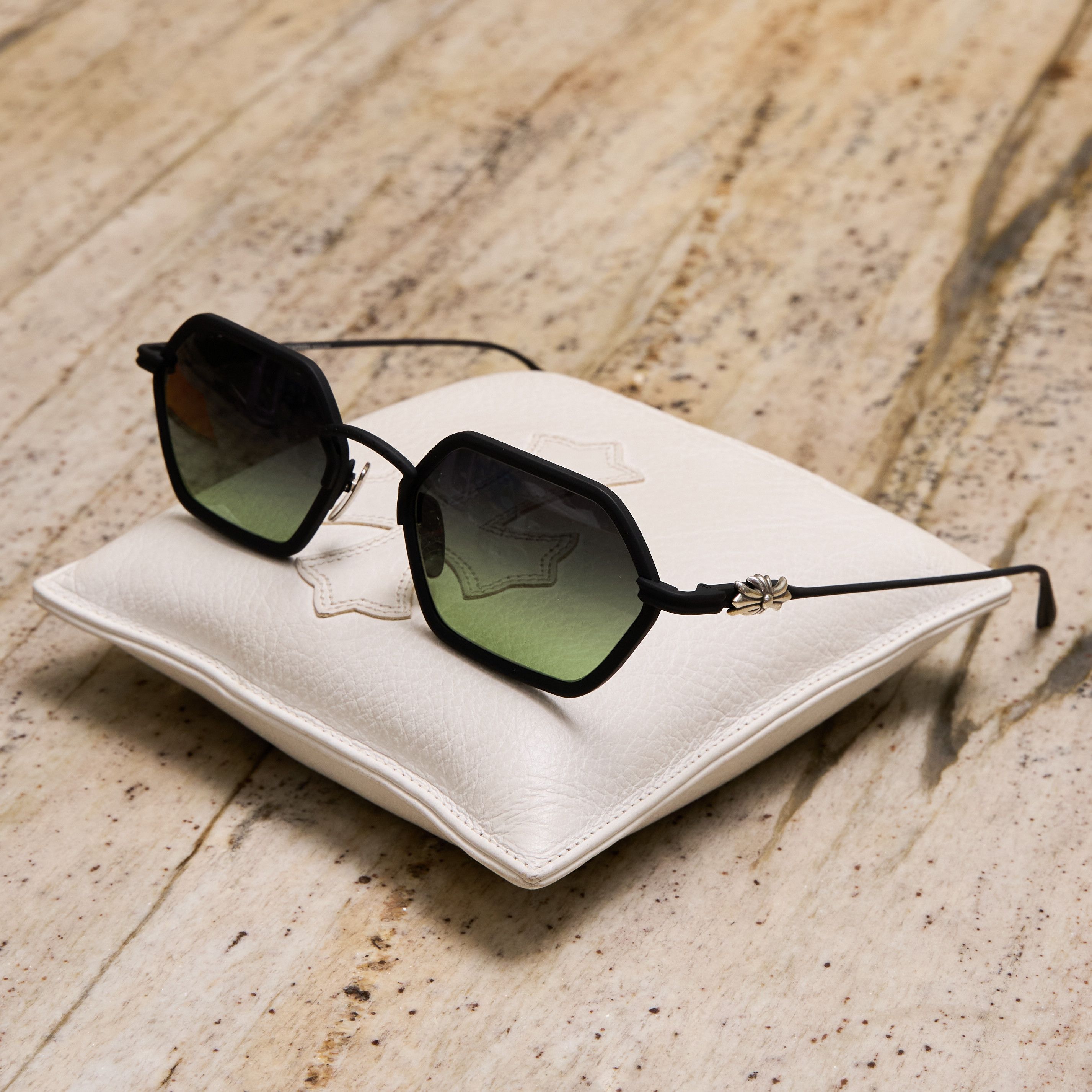 Chrome Hearts CHROME HEARTS DATASS Matte Black Size ONE SIZE - 1 Thumbnail