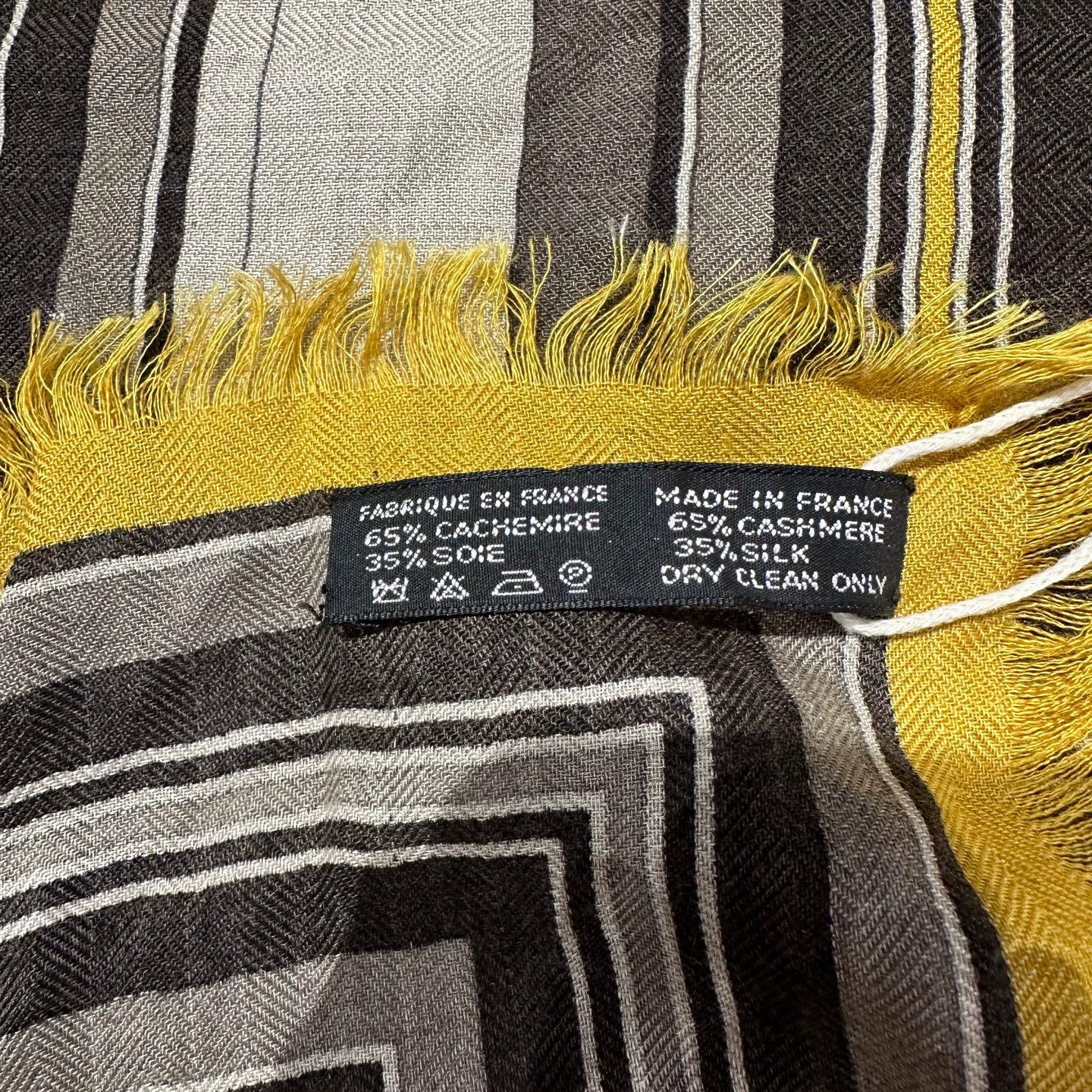 Hermes Hermes may118 Geometric Cashmere Scarf Size ONE SIZE - 3 Thumbnail