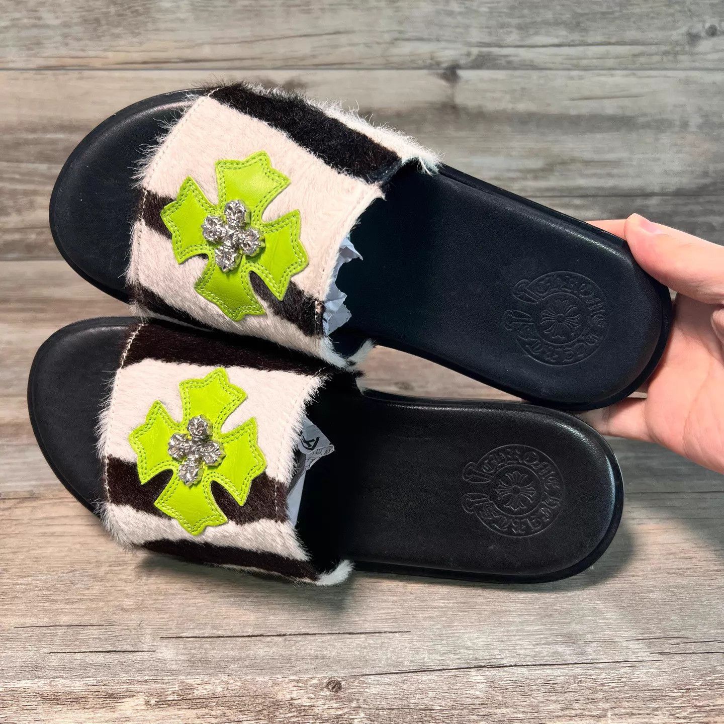 Chrome Hearts Chrome Hearts Zebra Green Leather Flame Cross Slippers 39 Size US 8.5 / IT 38.5 - 5 Thumbnail