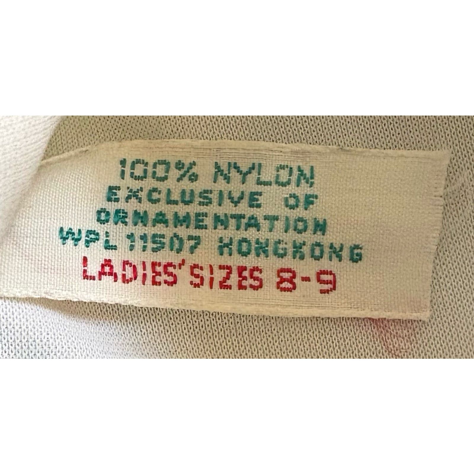Vintage VINTAGE 70s dress gloves Womens Large Nylon White Deadstock NIP NWT Diamond Cutout Glove Size 8-9 Womens Size L / US 10 / IT 46 - 6 Thumbnail
