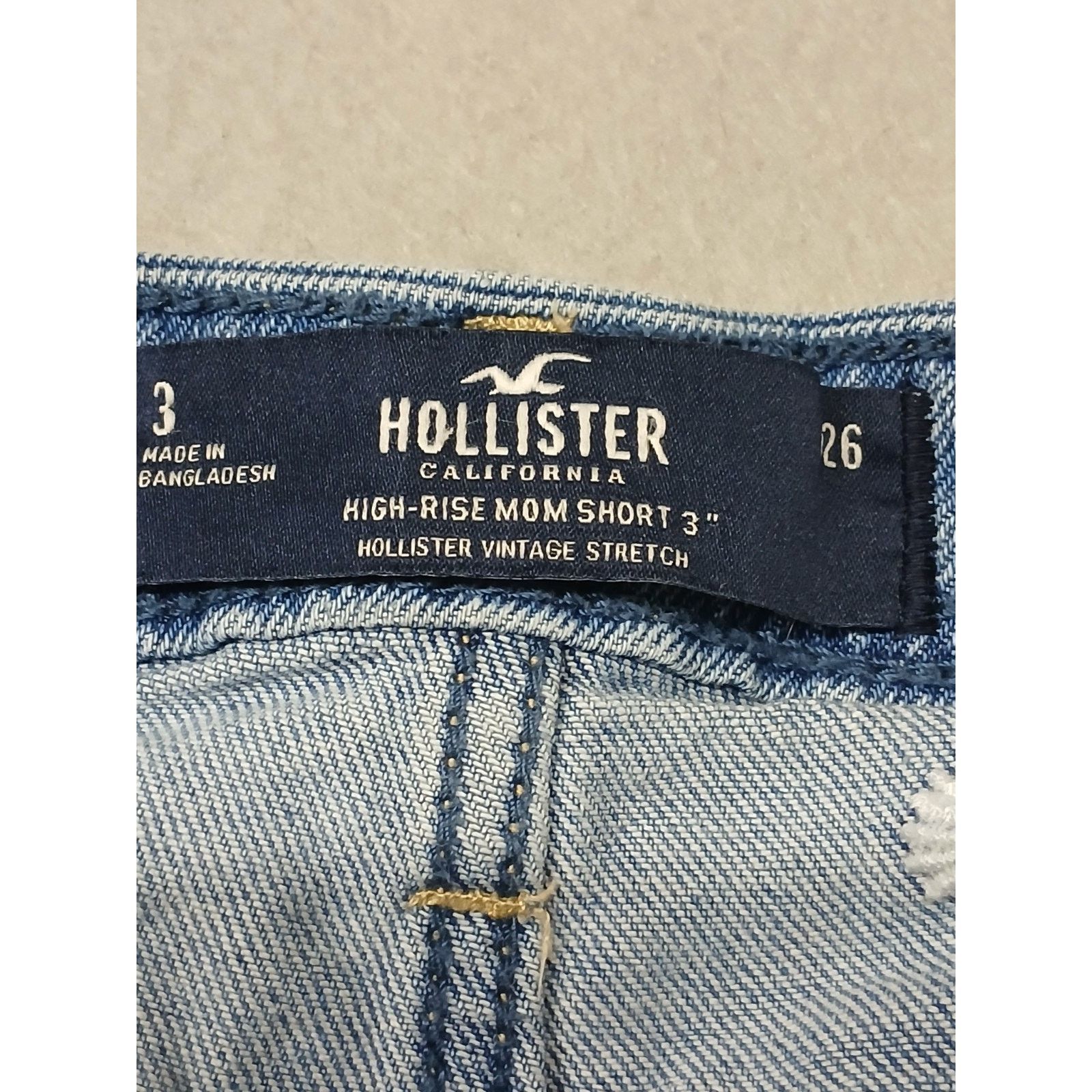 Hollister Hollister (26) Women's Ruched Floral Design Cut Off Shorts Size 26" / US 2 / IT 38 - 8 Thumbnail