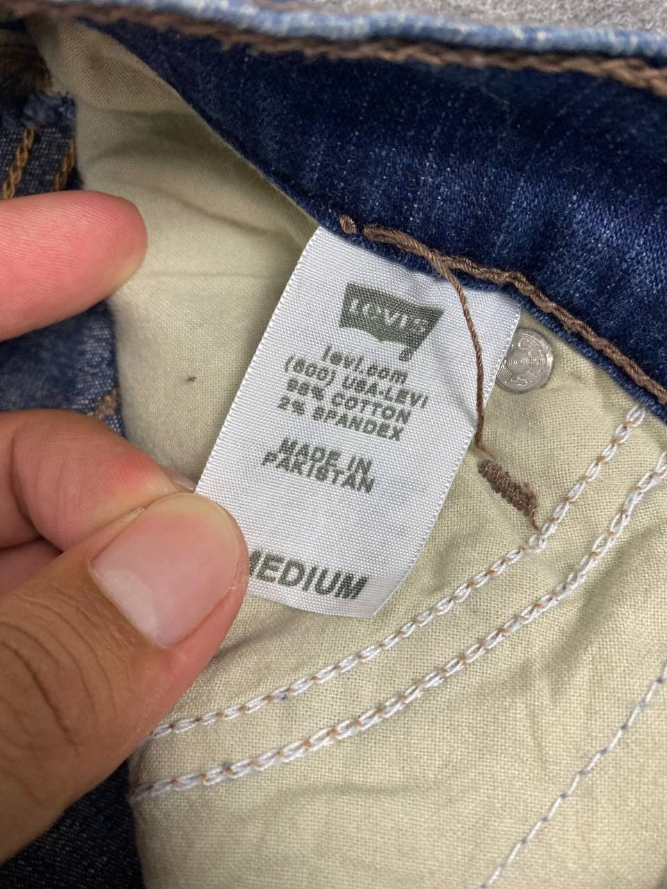 Levi's vintage levis 512 perfectly slimming bootcut distressed Size 32" / US 10 / IT 46 - 10 Thumbnail