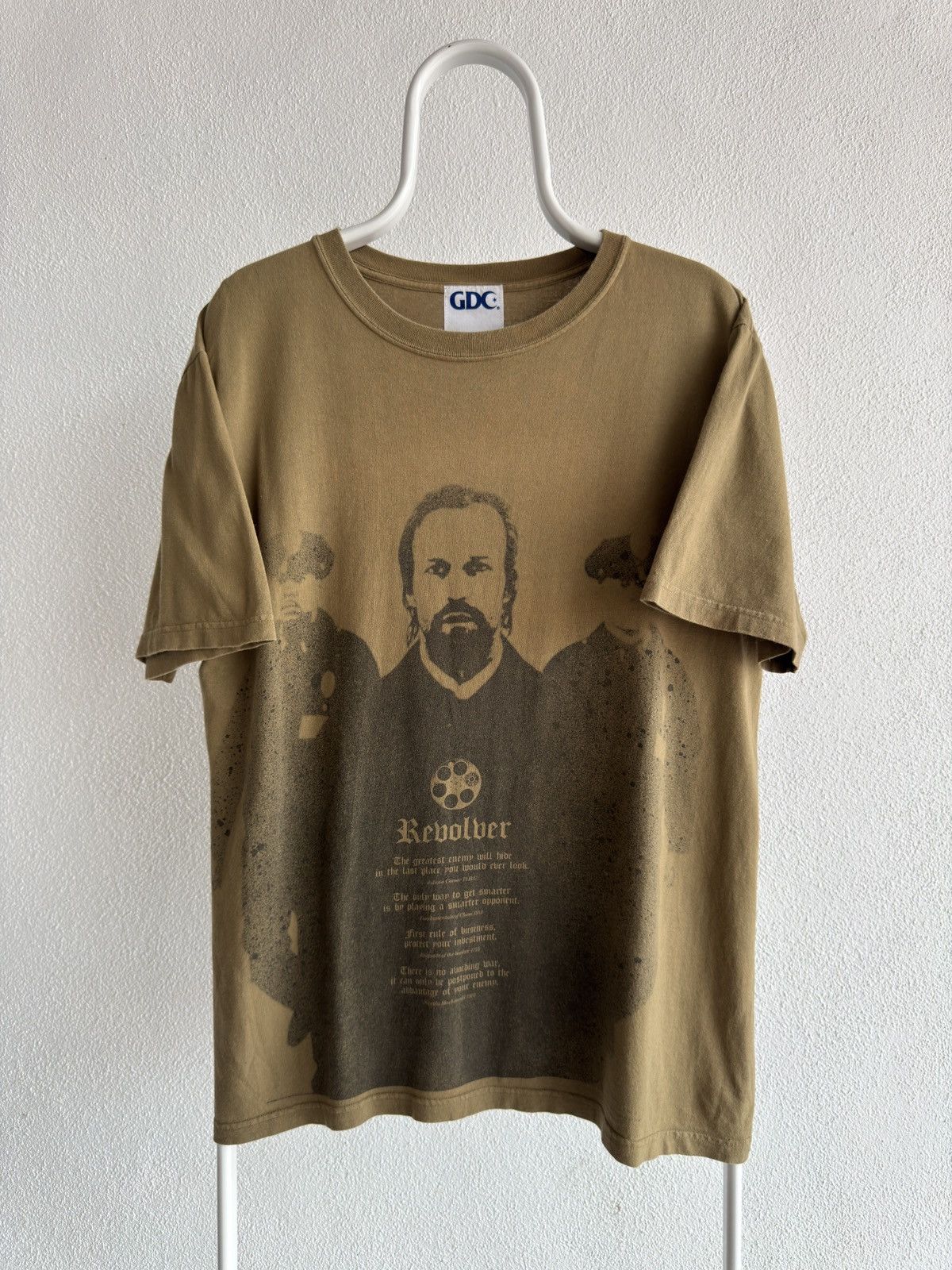 Narcotic GDC Vintage GDC Japan Revolver Graphic Fight The Law T-Shirt Size US M / EU 48-50 / 2 - 1 Thumbnail