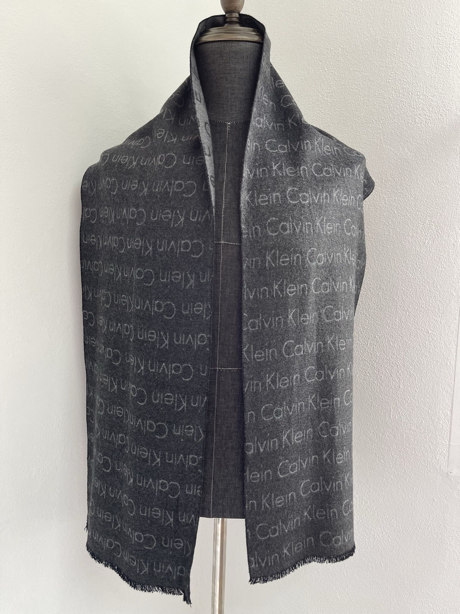 Calvin Klein Vintage Calvin Klein Scarf, Calvin Klein Muffler - 6003 Size ONE SIZE - 2 Thumbnail