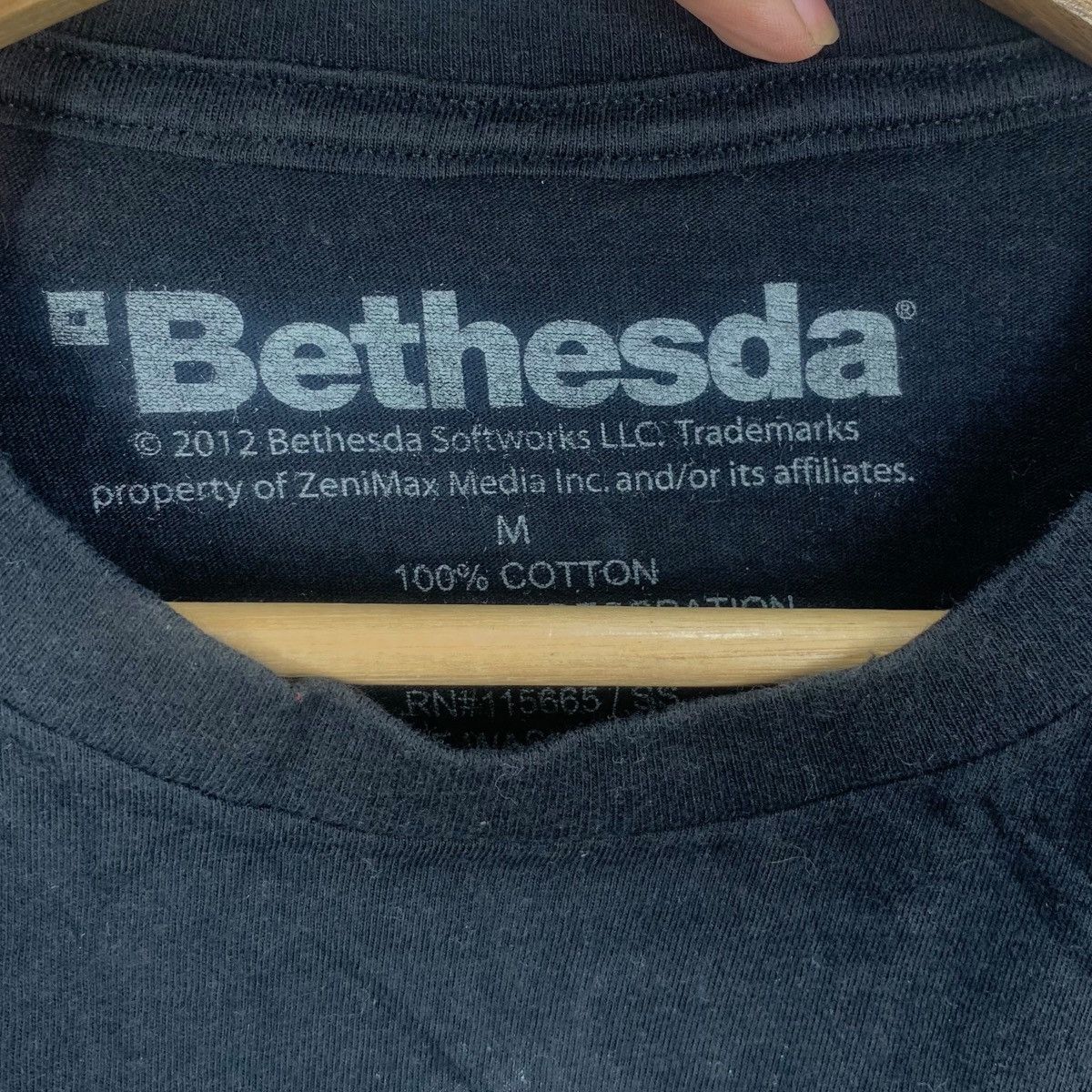 Vintage SKYRIM THE ELDER SCROLLS Video Game Tee Shirt Top Bethesda Size US M / EU 48-50 / 2 - 5 Thumbnail