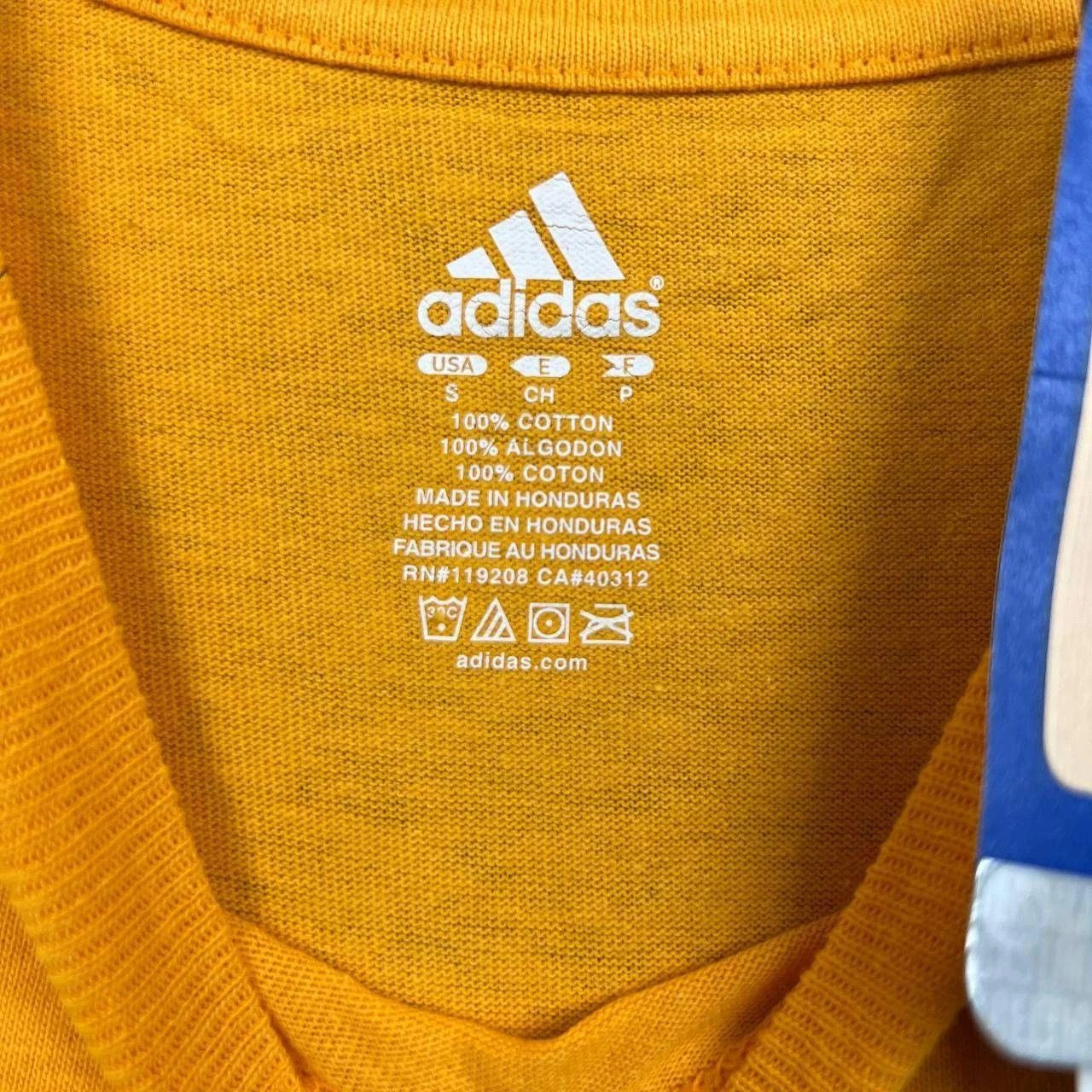 Adidas Los Angeles LA Lakers Shirt Men Short Sleeve Crew Neck New S Size US S / EU 44-46 / 1 - 4 Thumbnail