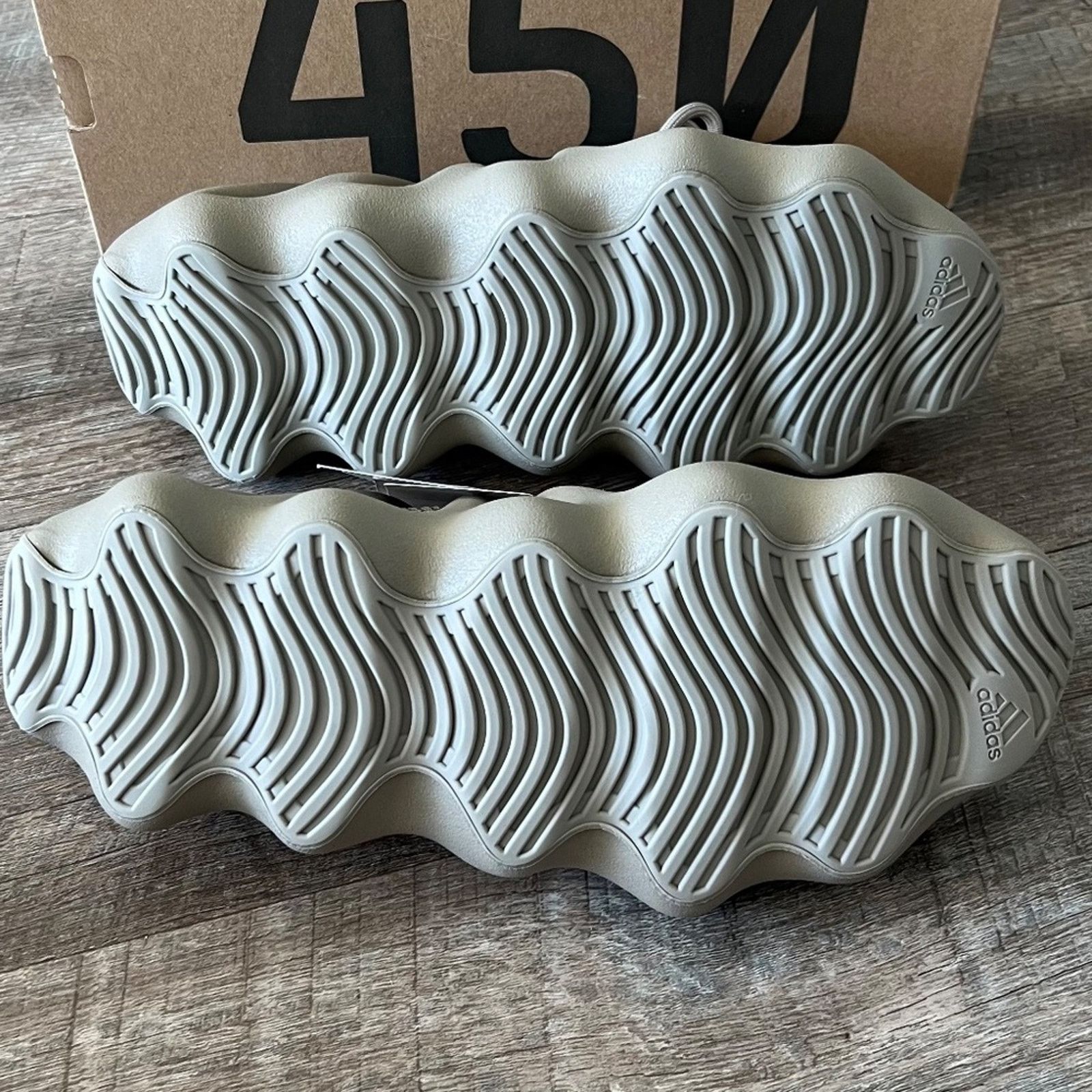 Yeezy New! YEEZY 450 ID1623 STOFLA, Authentic Size US 8 / IT 38 - 9 Thumbnail