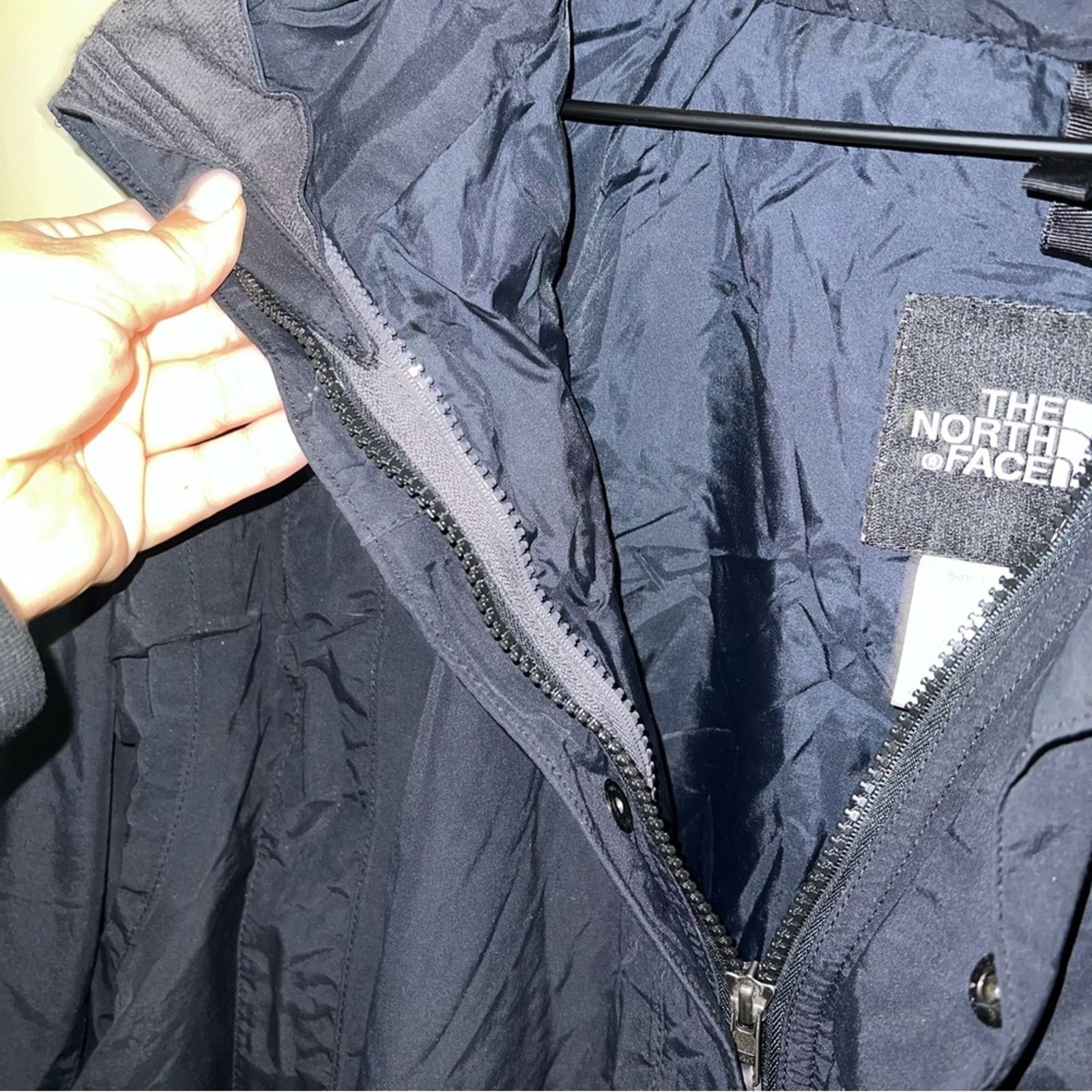 The North Face THE NORTH FACE winter jacket shell with hood L Size US L / EU 52-54 / 3 - 4 Thumbnail