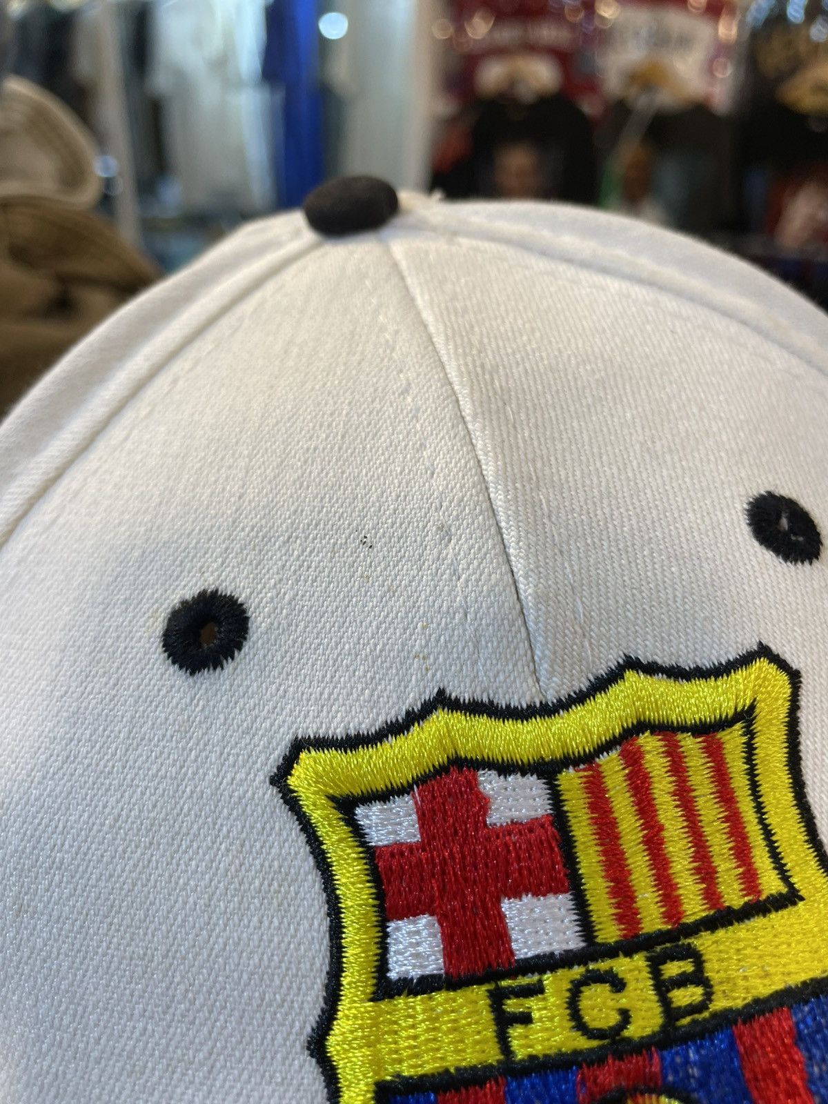 Other Y2K FC Barcelona Cap Size ONE SIZE - 6 Thumbnail