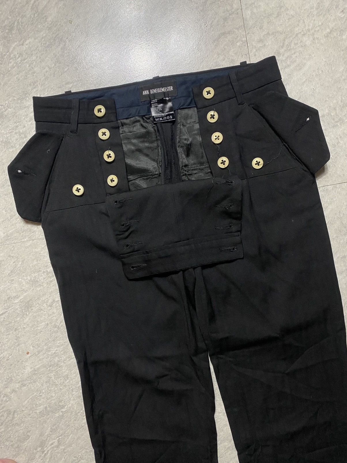 Ann Demeulemeester ARCHIVE ANN DEMEULEMEESTER - MULTI BUTTONS TROUSER Size 26" / US 2 / IT 38 - 5 Thumbnail