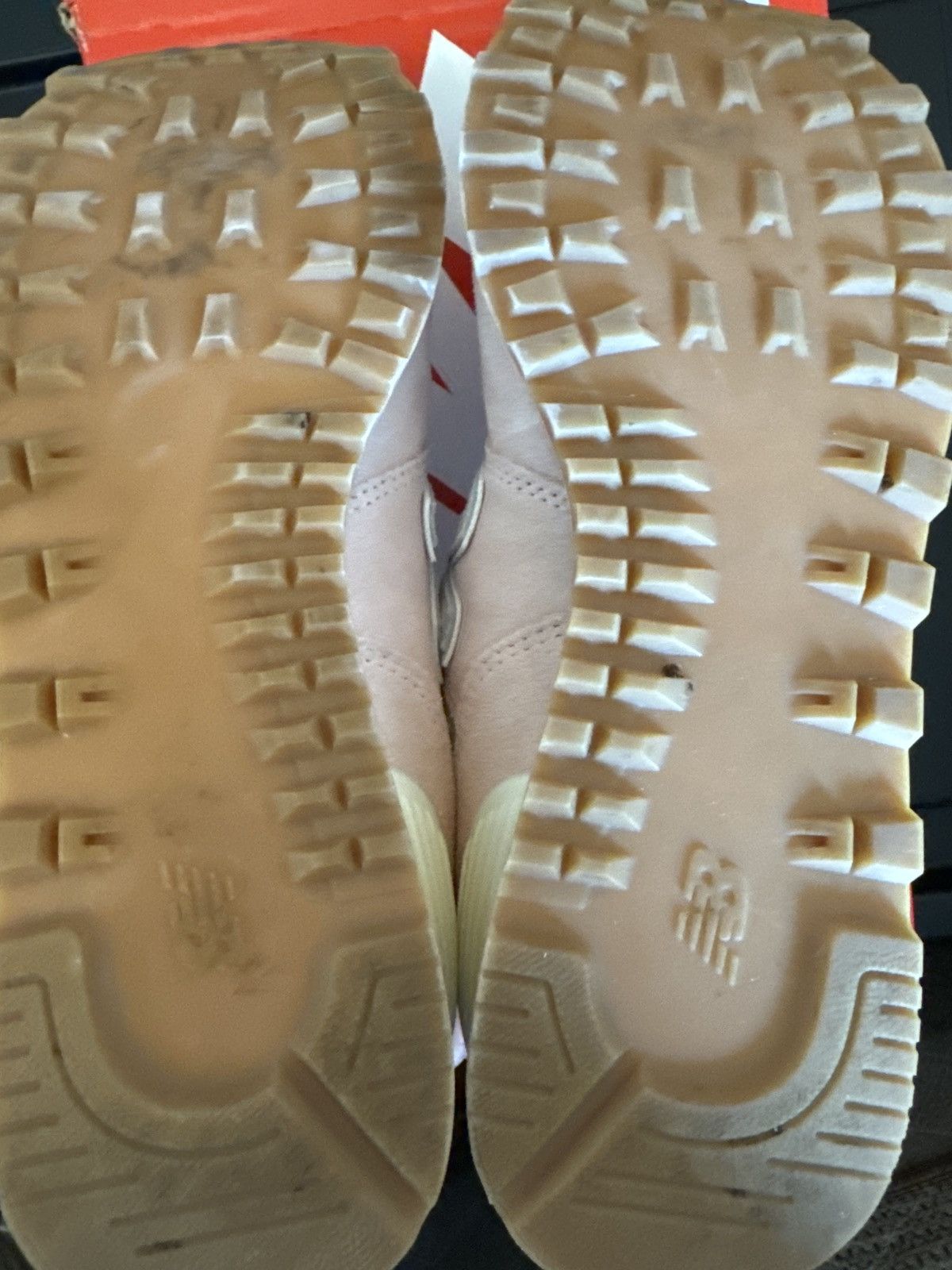 New Balance New Balance 574 Sneakers in pink/beige Size US 6 / IT 36 - 5 Thumbnail