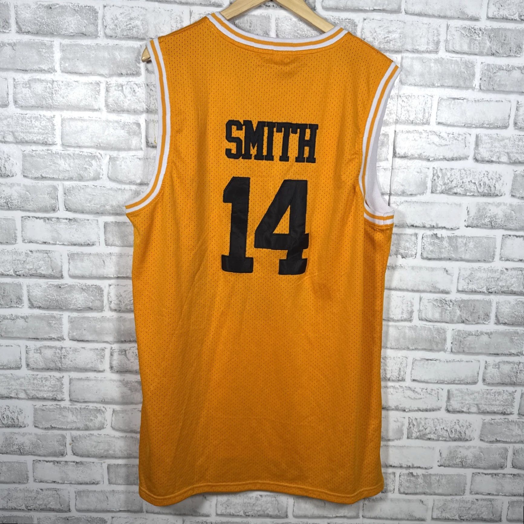 Vintage Bel-Air Academy 14 Smith Yellow Basketball Jersey Mens Size XXL Size US XXL / EU 58 / 5 - 3 Thumbnail