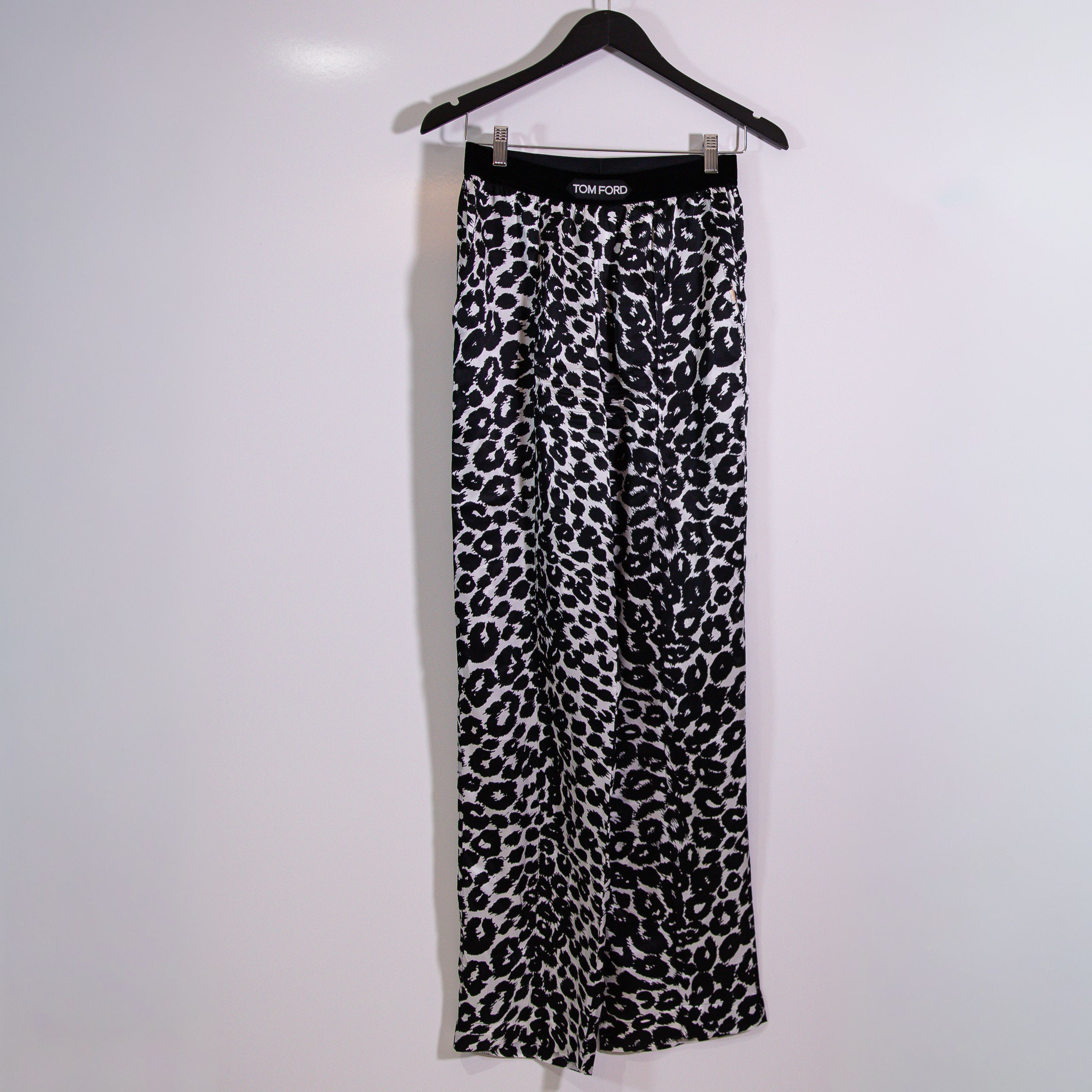 Tom Ford Tom Ford Silk Chiffon Satin Cheetah Size 25" / US 0 / IT 36 - 1 Thumbnail