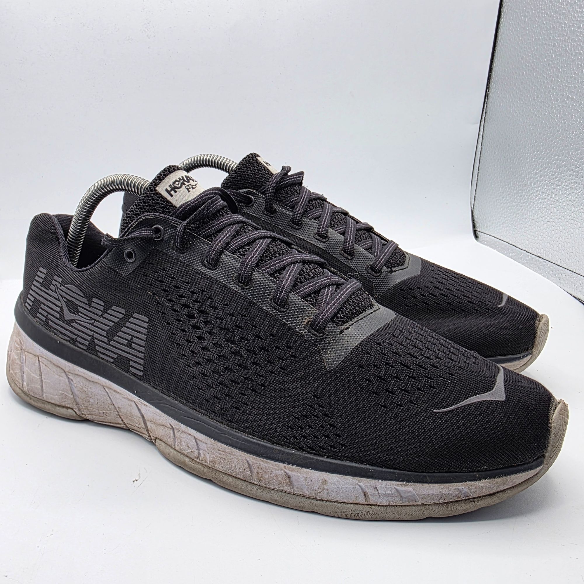Hoka Hoka One One Cavu Womens Size 10 Black Athletic Shoes Runnin Size US 10 / IT 40 - 1 Thumbnail