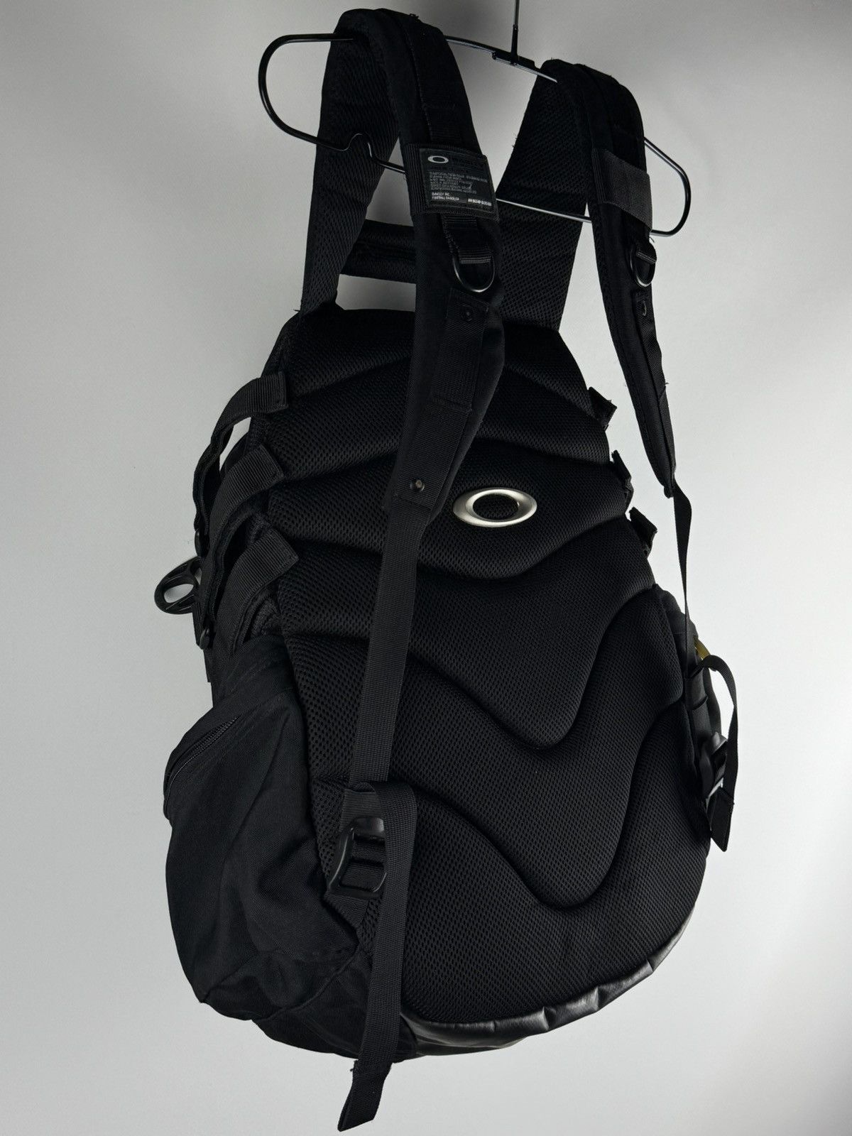 Oakley Vintage 00s Oakley Icon 2.0 Tactical Field Gear Graphic Edt Size ONE SIZE - 6 Thumbnail