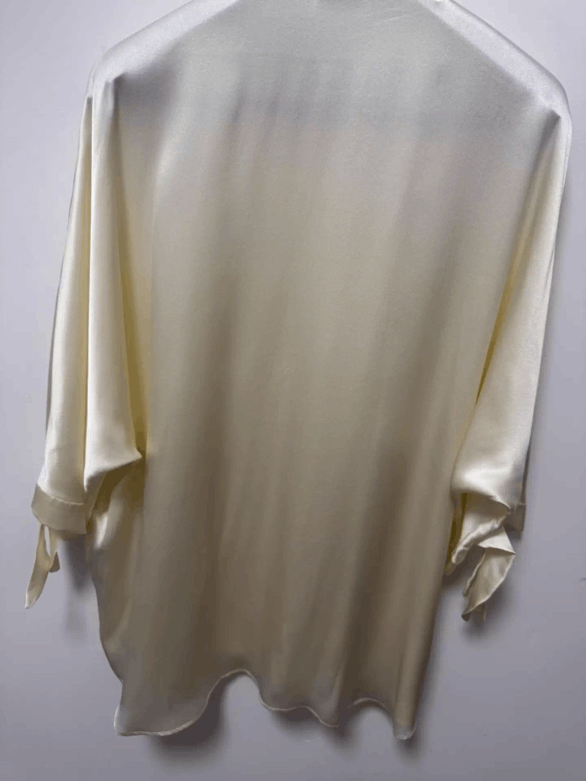 Saint Laurent Paris Sz 41 Saint Laurent Paris 23SS Silk Shirt-2508 Size US L / EU 52-54 / 3 - 4 Thumbnail