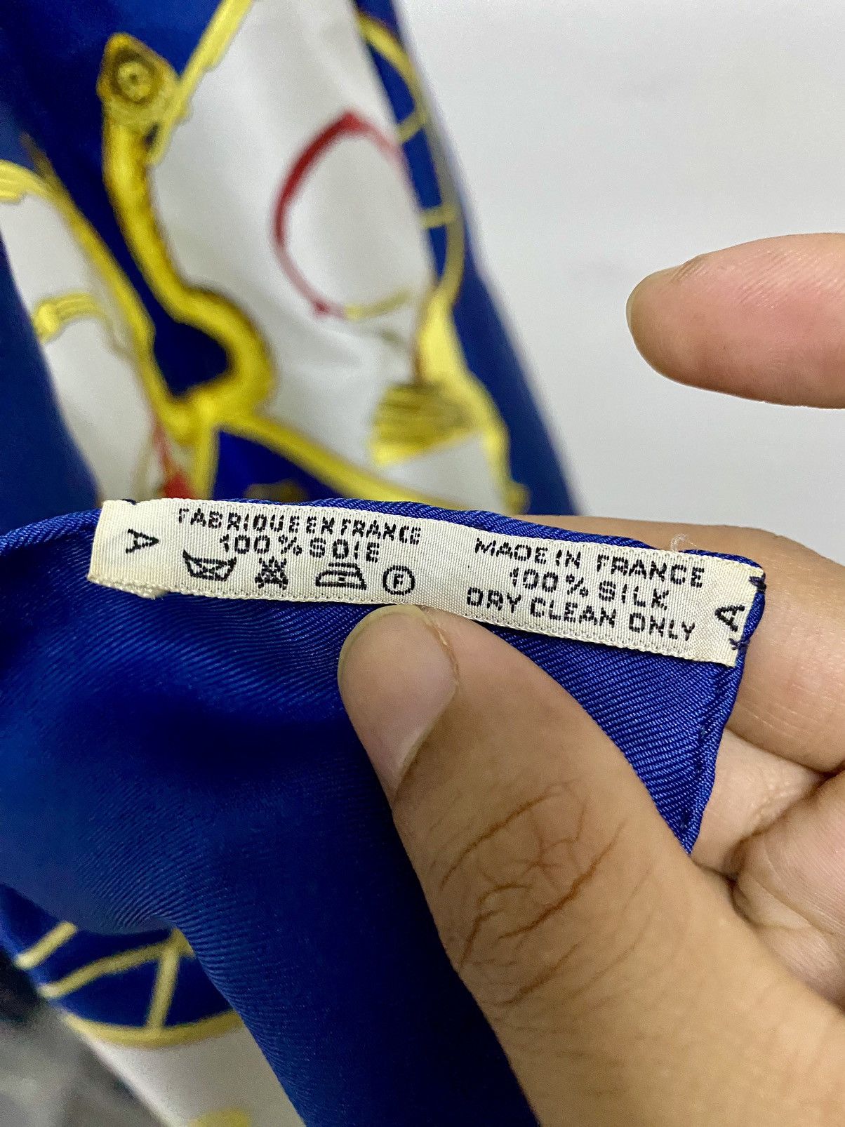 Hermes Hermes Silk Scarf 90, ‘SPRINGS’ Le Laisser by Philipe Ledoux Size ONE SIZE - 14 Thumbnail