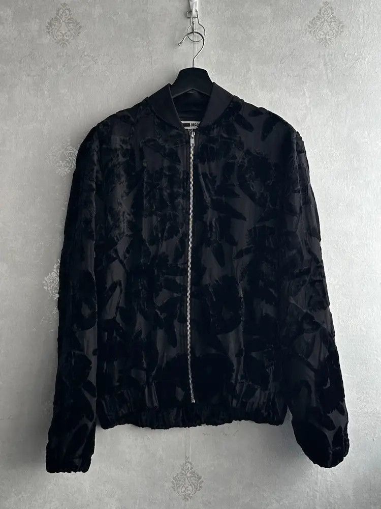 Alexander McQueen Sz 44 Alexander McQueen Velvet Flower Jakcet Size US S / EU 44-46 / 1 - 2 Thumbnail