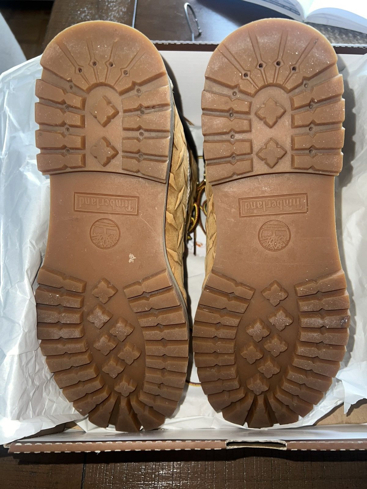 Supreme × Timberland Supreme Timberland Diamond Plate Boot Size US 10.5 / EU 43-44 - 2 Thumbnail