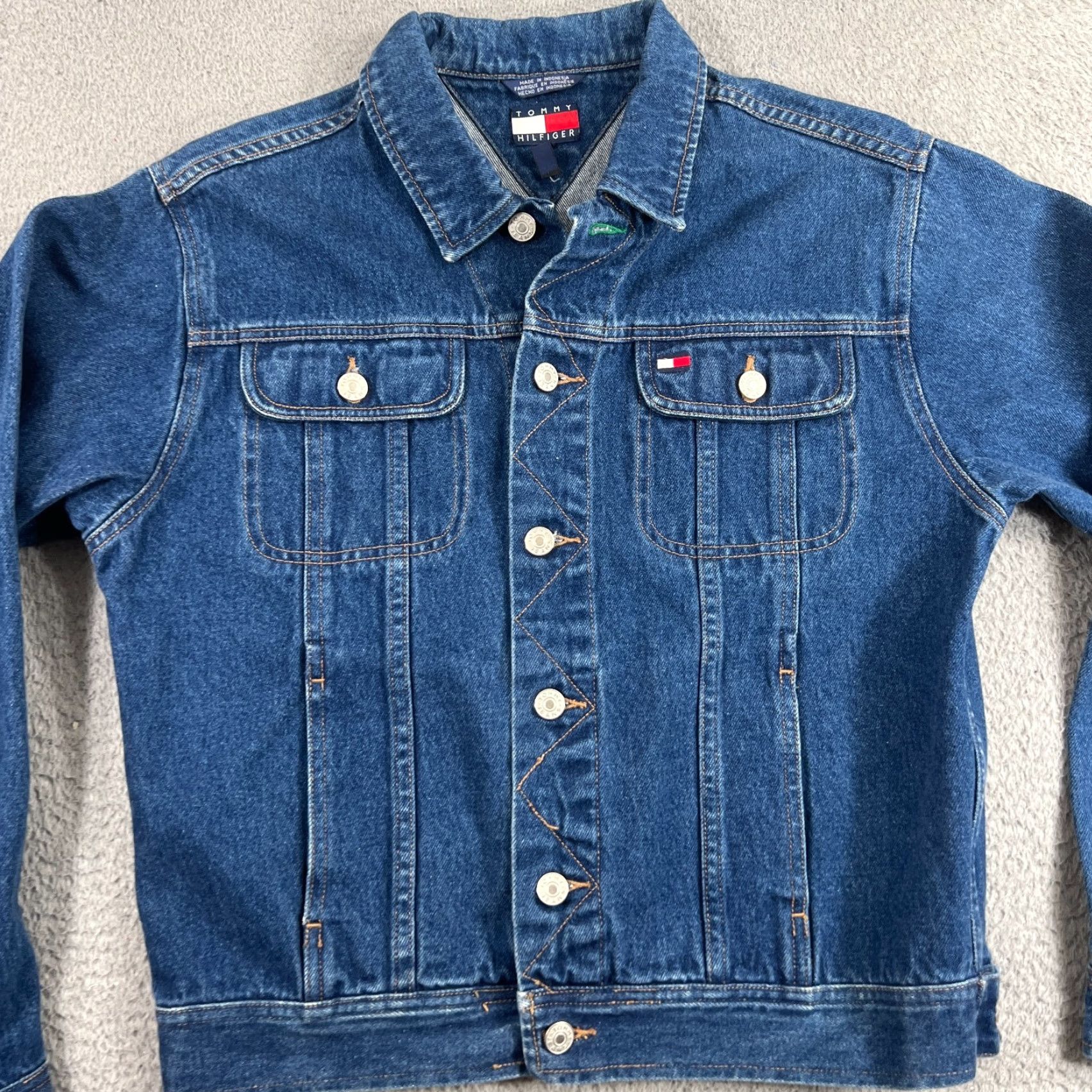 Tommy Hilfiger VINTAGE Tommy Hilfiger Jacket Womens XL Denim Jean Trucker Flag Size 40" / US 18 - 2 Thumbnail