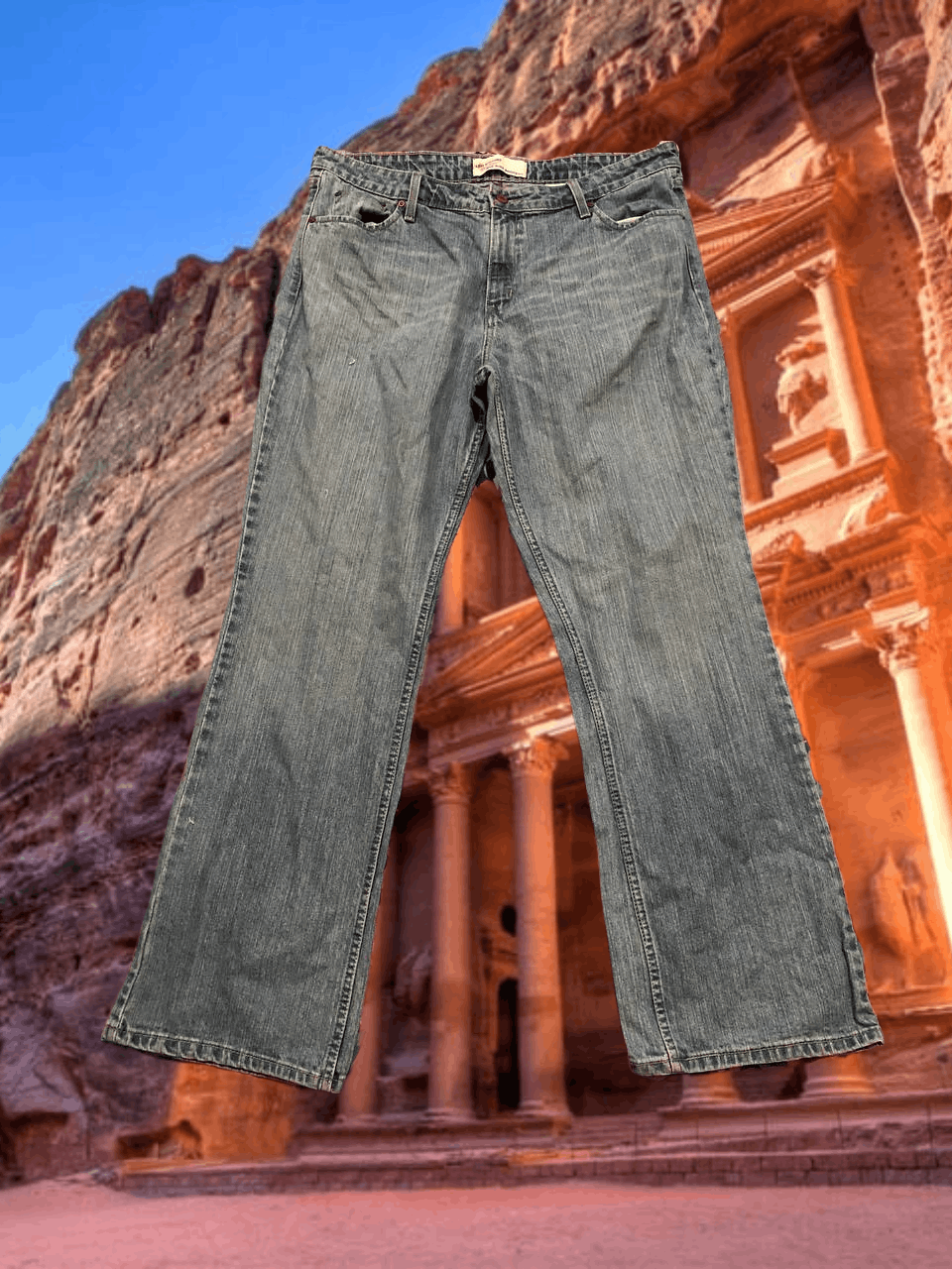 Levi's Levi's Distressed Denim Jeans MID RISE BOOTCUT Size US 36 / EU 52 - 1 Thumbnail