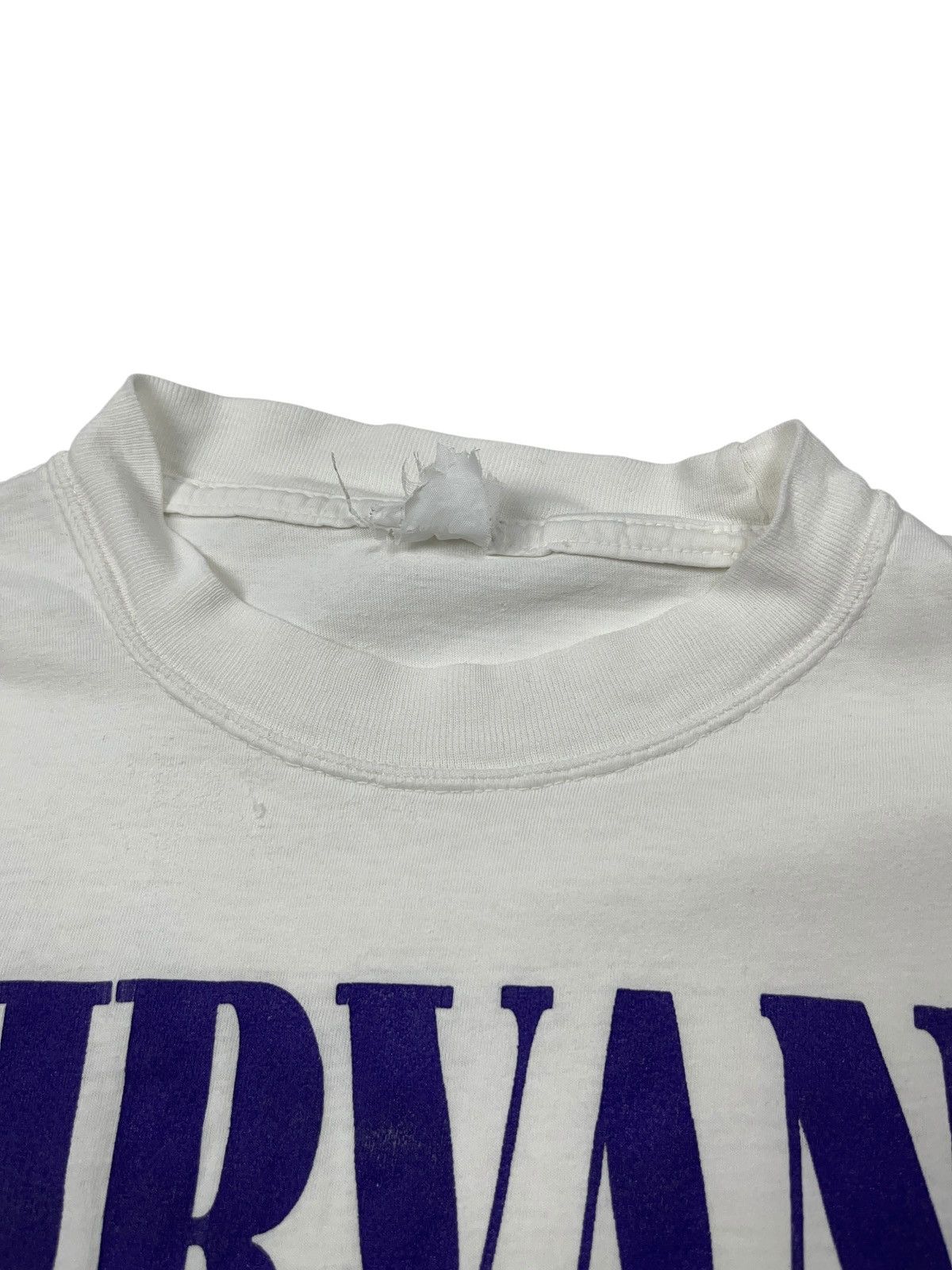 Nirvana Vintage 90s Nirvana Nevermind Purple Logo Bootleg T-shirt Size US S / EU 44-46 / 1 - 5 Thumbnail