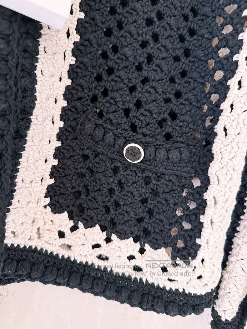 Chanel Chanel 22C Early Spring Vacation Black and White Woven Thr Size XXS / US 00 / IT 34 - 4 Thumbnail