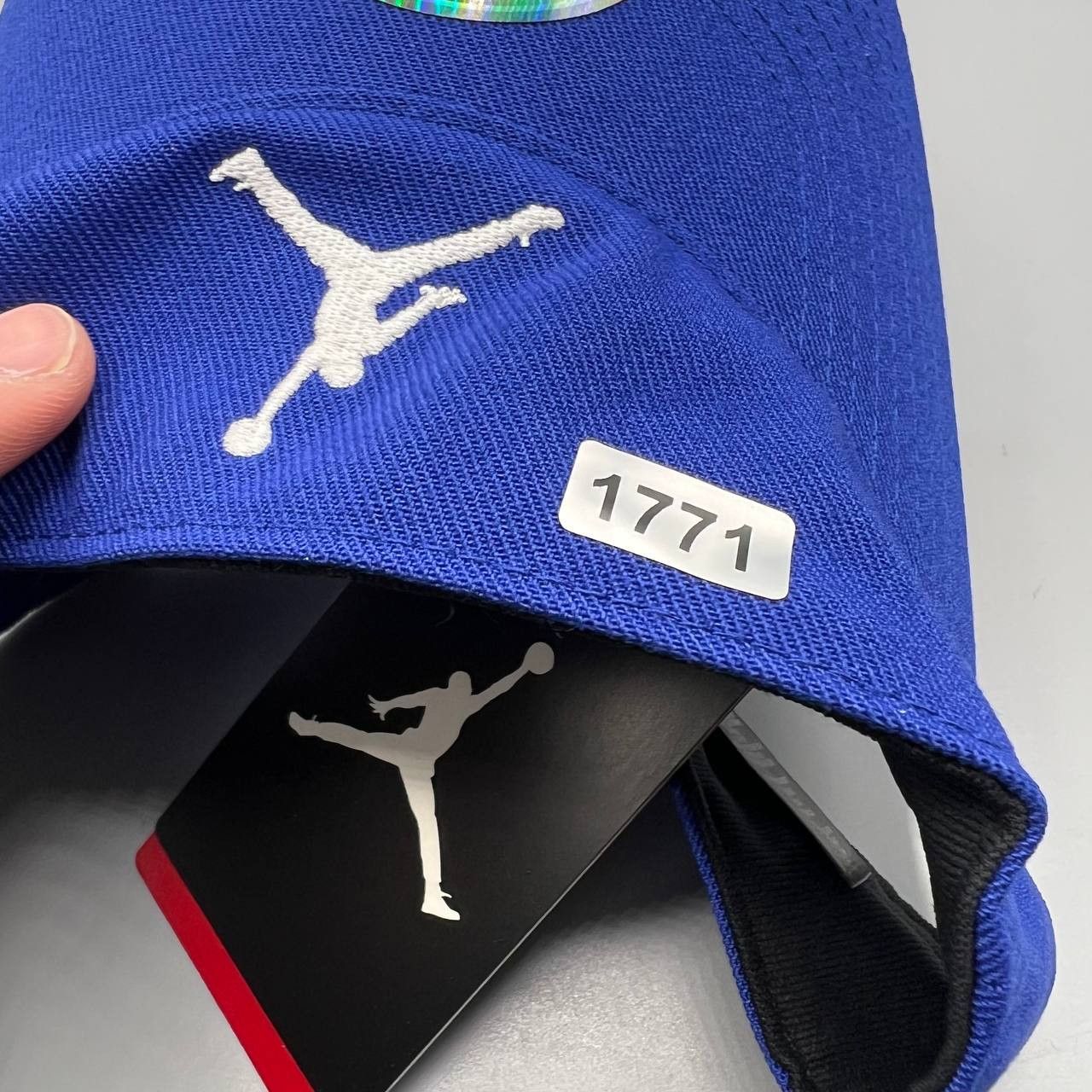 Jordan Brand Air Jordan Visor Hat Men Embroidered Logo Strap Back Cap New Size ONE SIZE - 8 Thumbnail