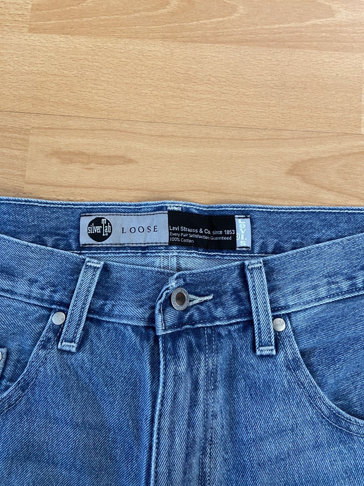 Levi's Levi’s Silver Tab Loose Fit Jeans Size US 34 / EU 50 - 2 Thumbnail