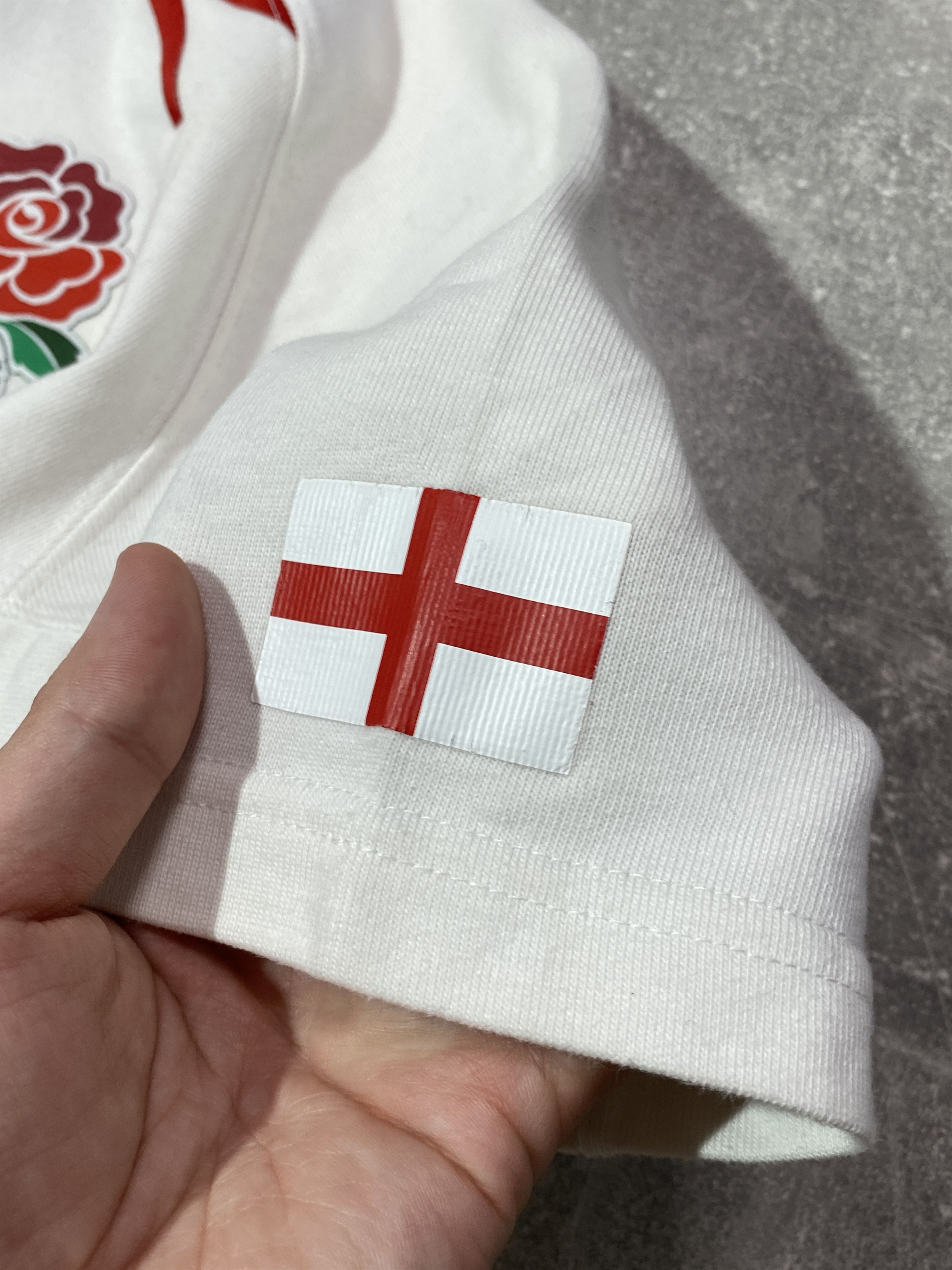 Nike Vintage Nike England Rugby 2002 Polo Shirt O2 Jersey Size US S / EU 44-46 / 1 - 7 Thumbnail