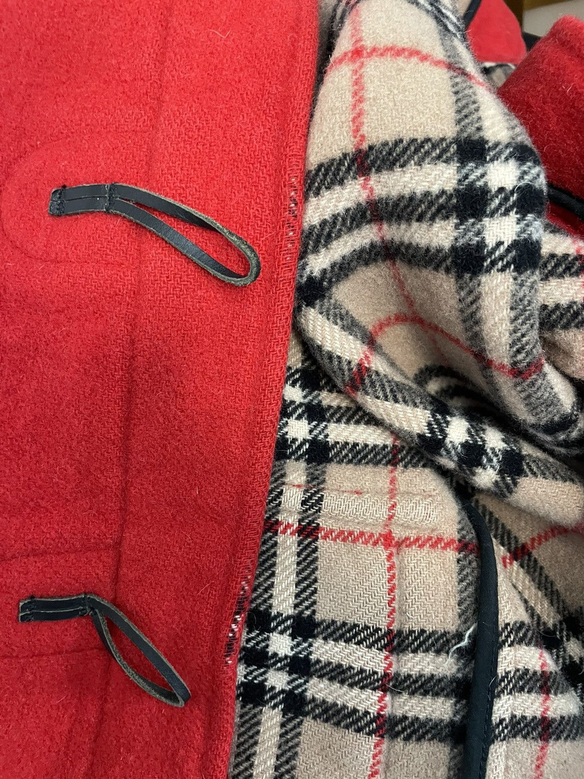 Burberry × Designer × Vintage Burberry Red Duffle coat wool fashion vintage 90s Size L / US 10 / IT 46 - 15 Thumbnail