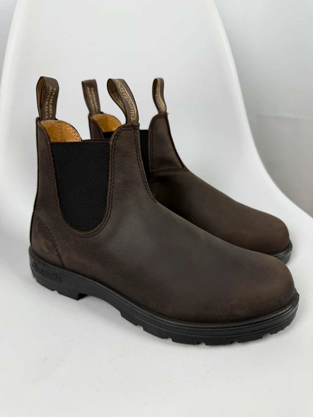 Blundstone Blundstone Chelsea Boots Genuine Leather size 7 Size US 8 / EU 41 - 1 Thumbnail