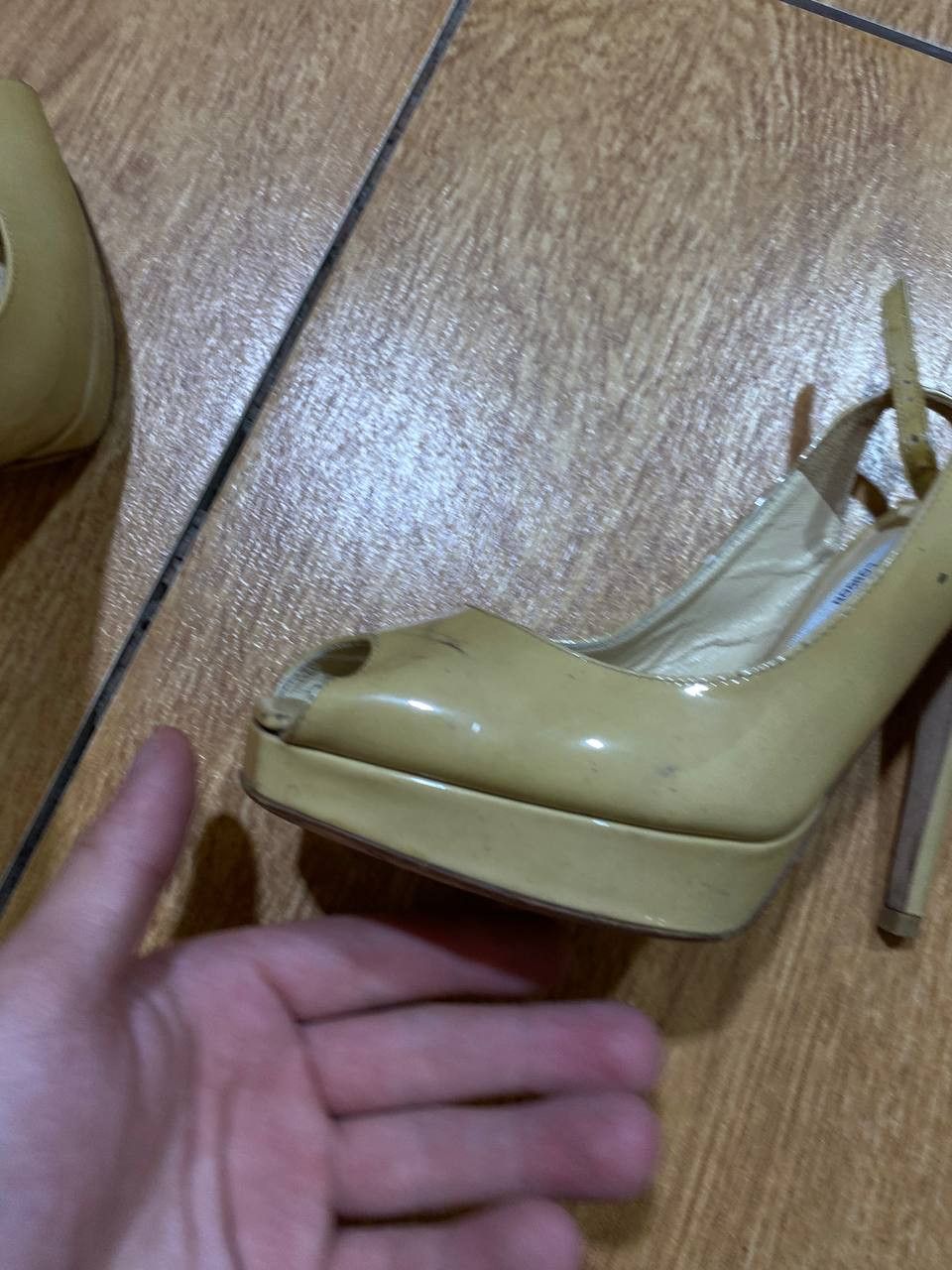 Jimmy Choo Heels Jimmy Choo vintage streewear Y2K luxury beige Size US 5 / IT 35 - 16 Thumbnail