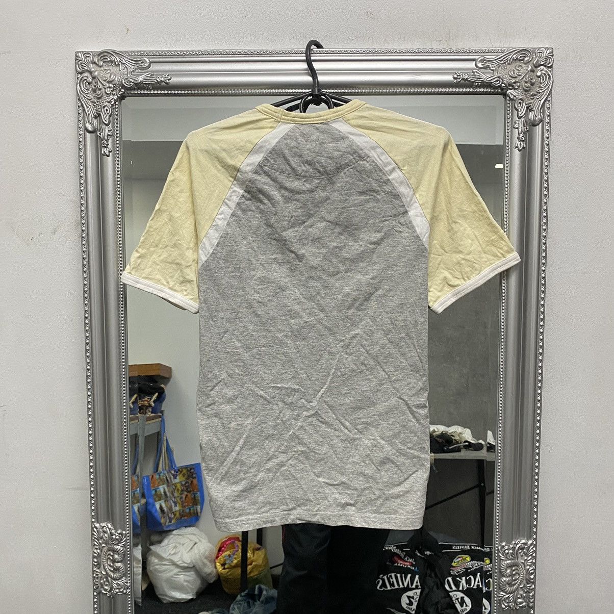 Yves Saint Laurent Yves Saint Lauren T-Shirt Y2K Vintage Size US S / EU 44-46 / 1 - 9 Thumbnail