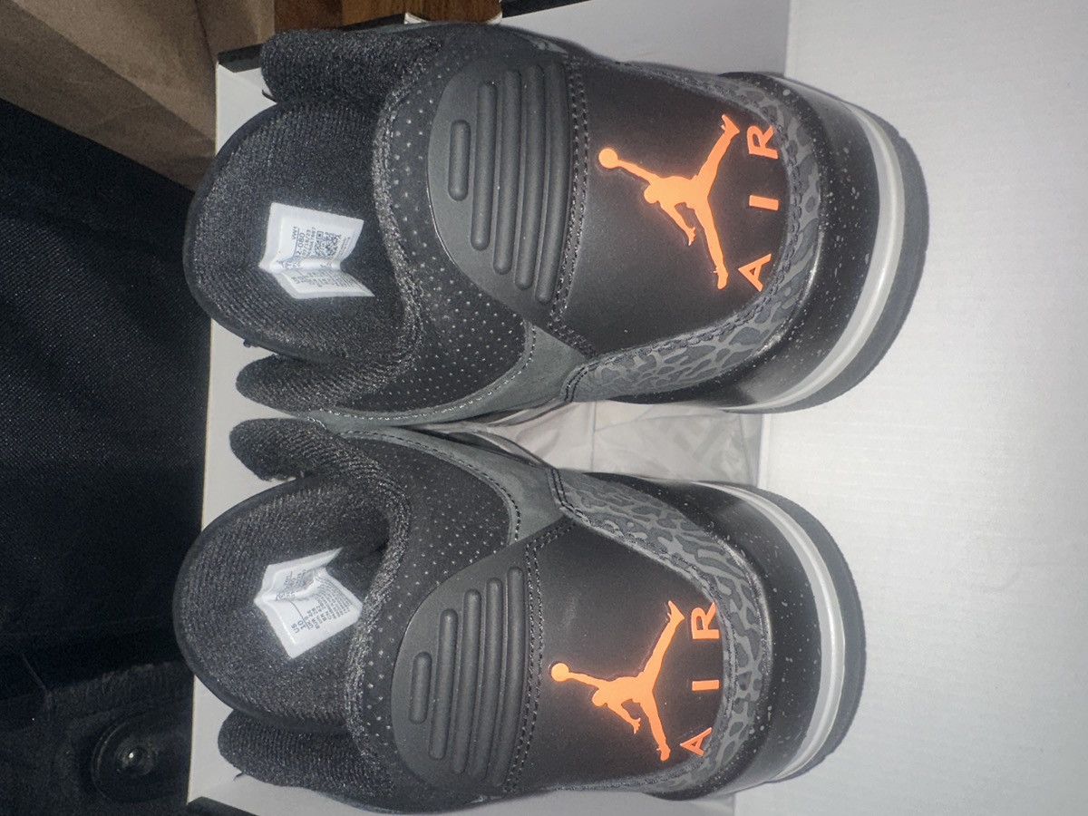 Jordan Brand AIR JORDAN 3 RETRO “FEAR” Size US 10 / EU 43 - 7 Thumbnail