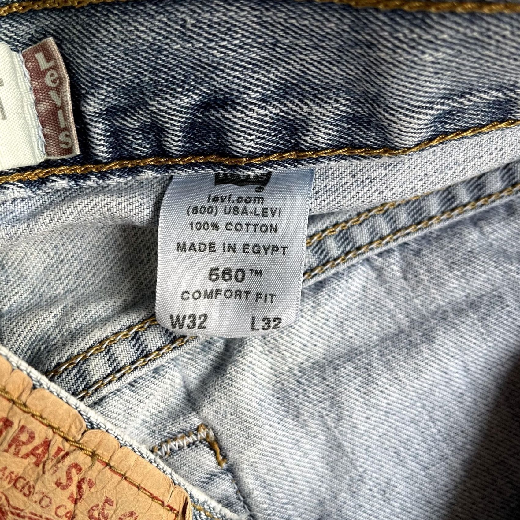 Levi's Y2K Levis 560 Comfort Fit Jeans Mens 32x32 Light Wash Distressed Tapered Denim Size US 32 / EU 48 - 3 Thumbnail